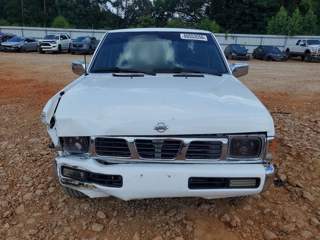 1995 Nissan Truck Xe V6 Белый vin: 1N6HD16S1SC396900