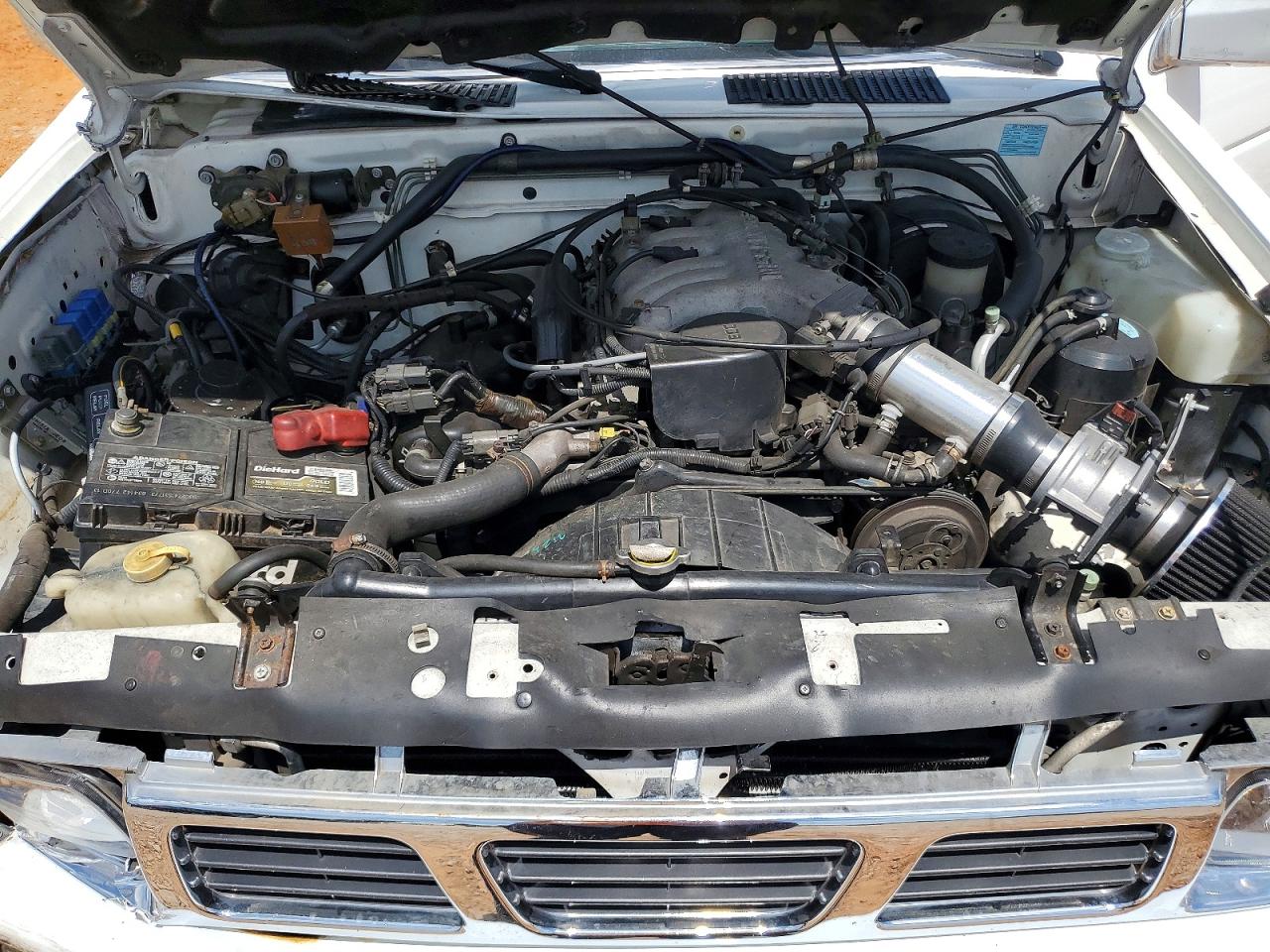 1995 Nissan Truck Xe V6 Белый vin: 1N6HD16S1SC396900