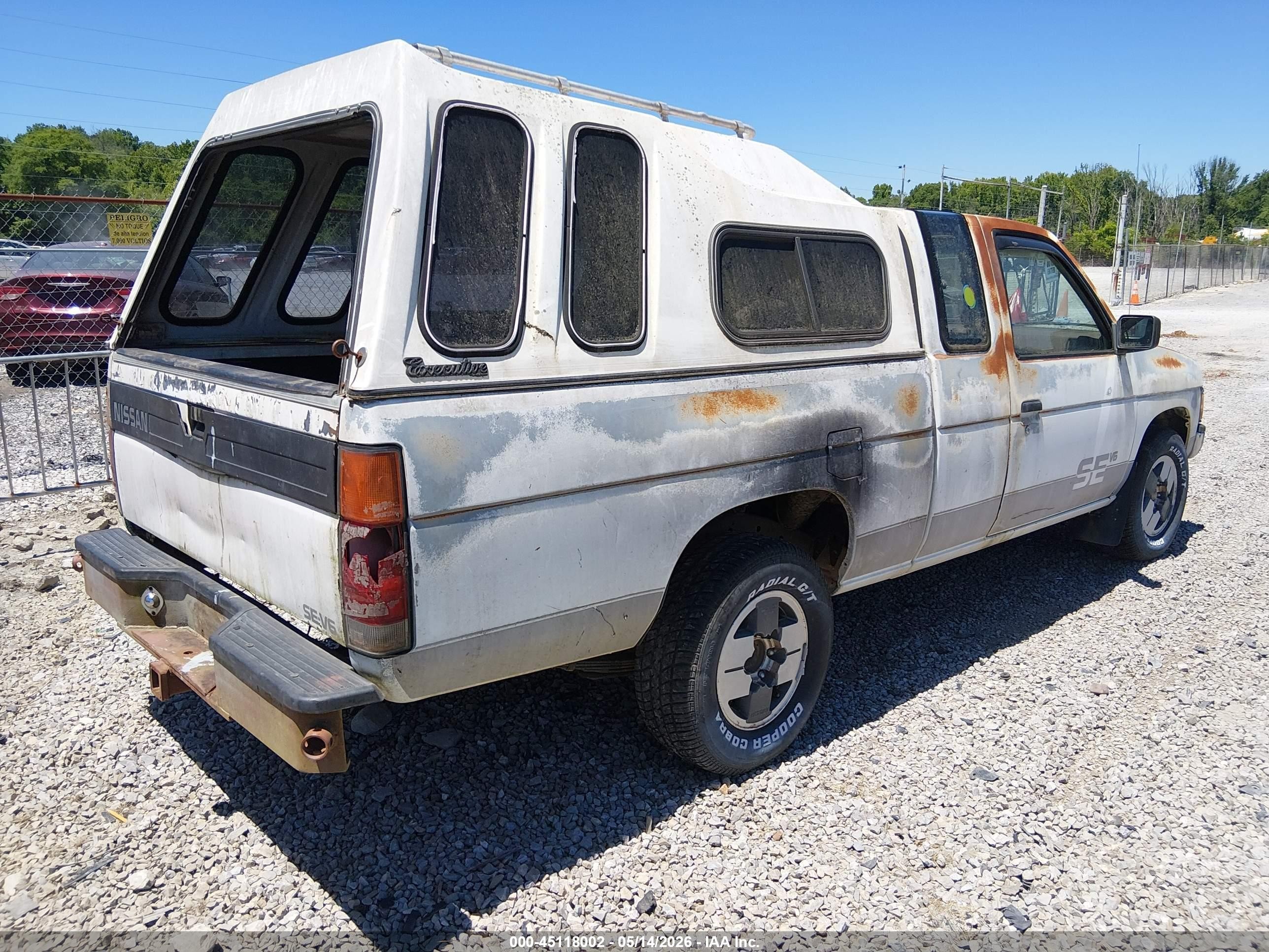 1989 Nissan D21 King Cab Белый vin: 1N6HD16S3KC421831
