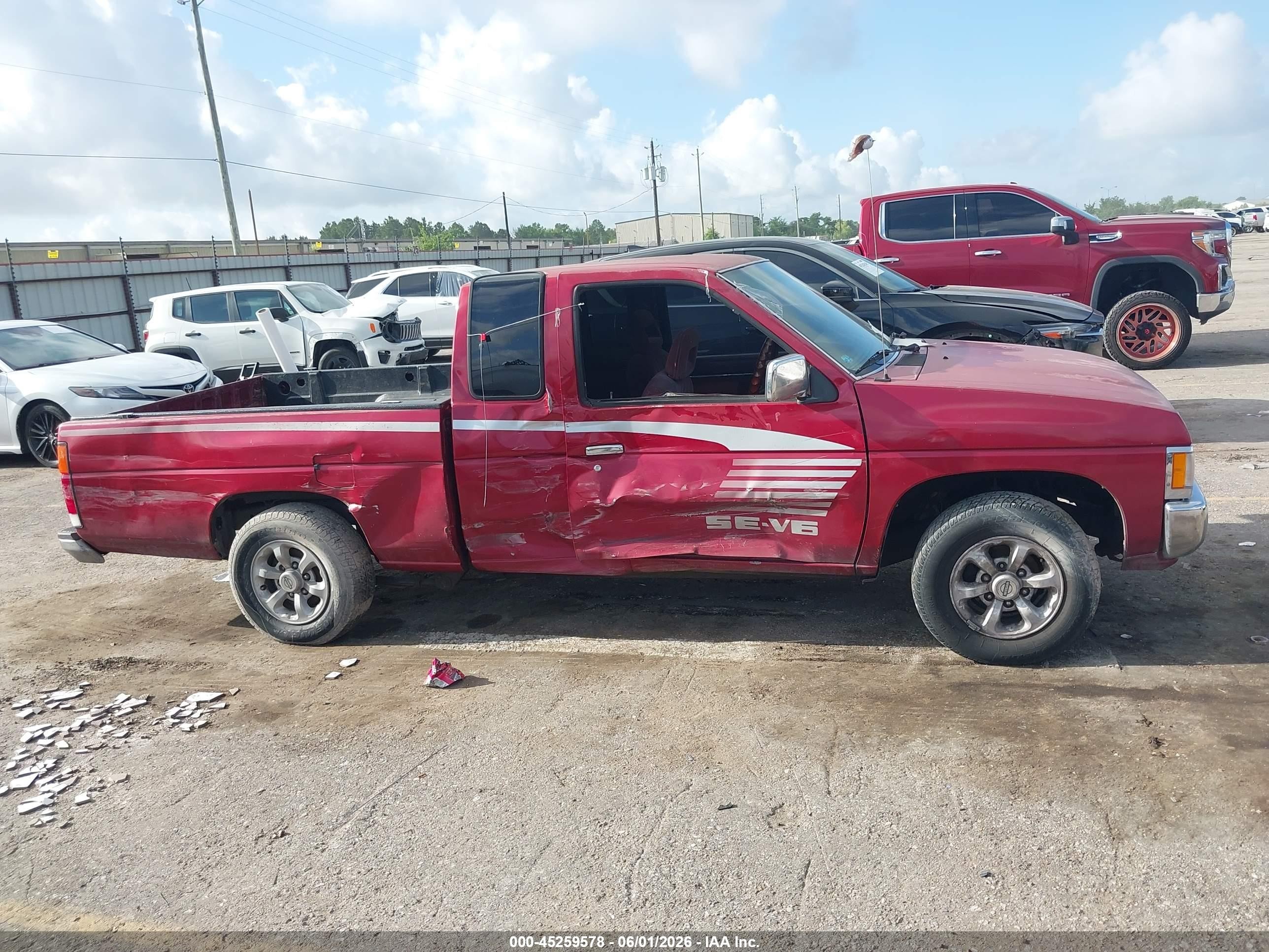 1993 Nissan Truck King Cab Se Красный vin: 1N6HD16S3PC392659