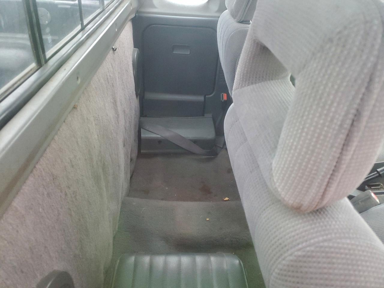 1993 Nissan Truck King Cab Se Green vin: 1N6HD16Y0PC438212