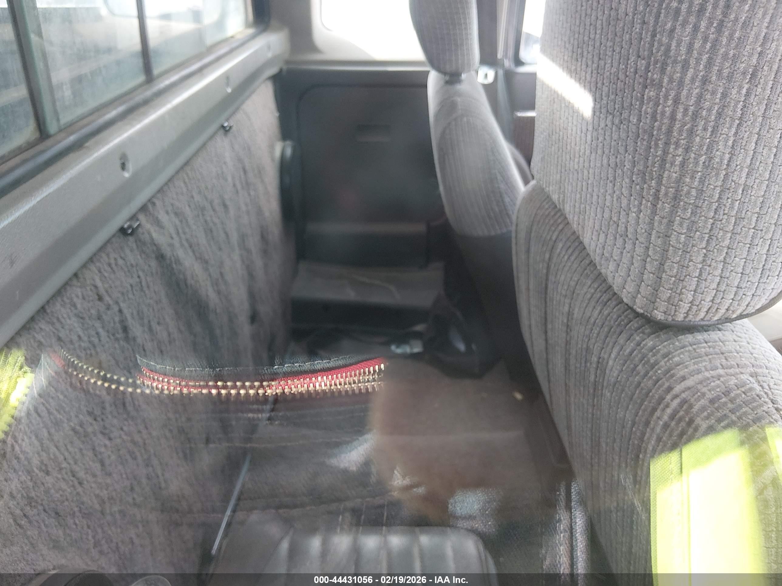 1990 Nissan D21 King Cab Black vin: 1N6HD16Y1LC425141