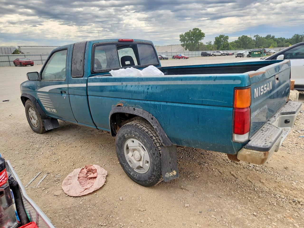 1995 Nissan Truck Xe V6 Green vin: 1N6HD16Y1SC309694