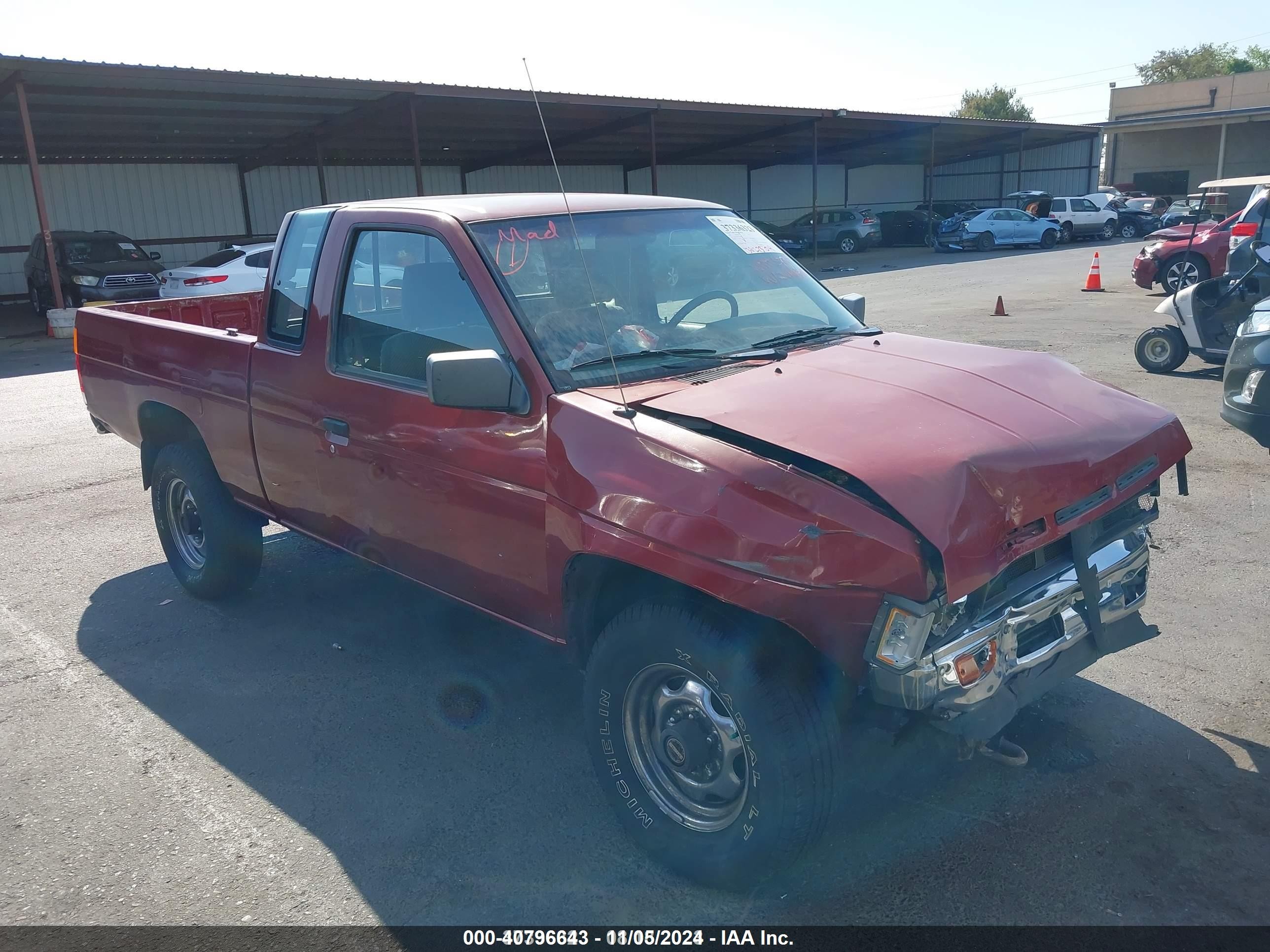 1988 Nissan D21 King Cab Red vin: 1N6HD16Y2JC400083