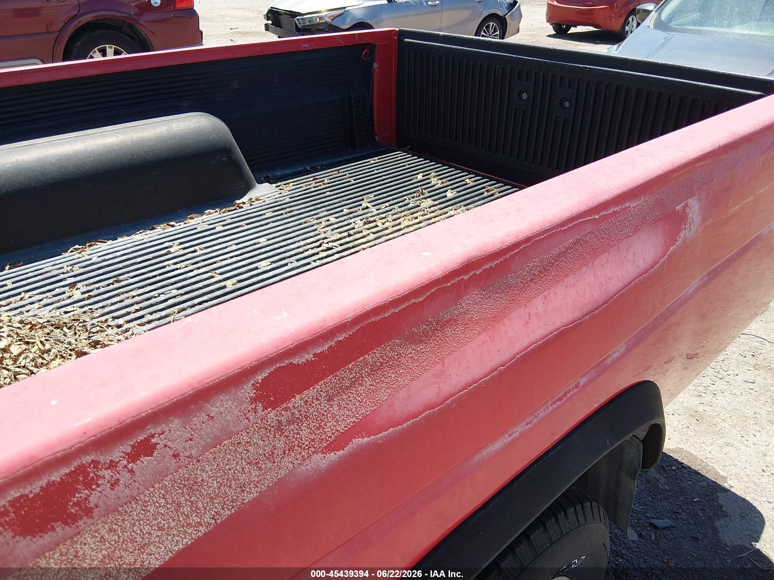 1994 Nissan Truck King Cab Se/king Cab Xe Red vin: 1N6HD16Y2RC401634