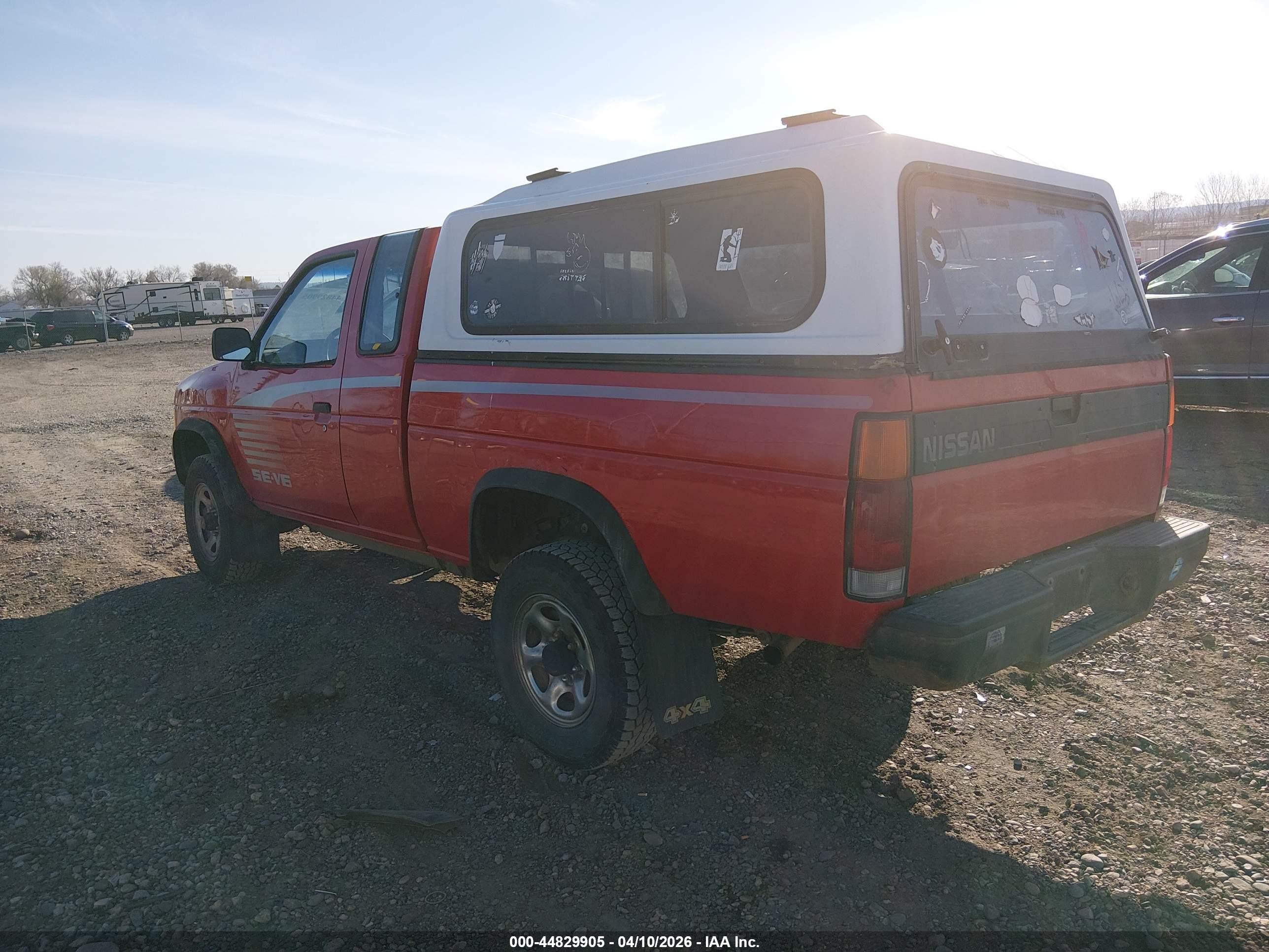 1990 Nissan D21 King Cab Red vin: 1N6HD16Y3LC346022