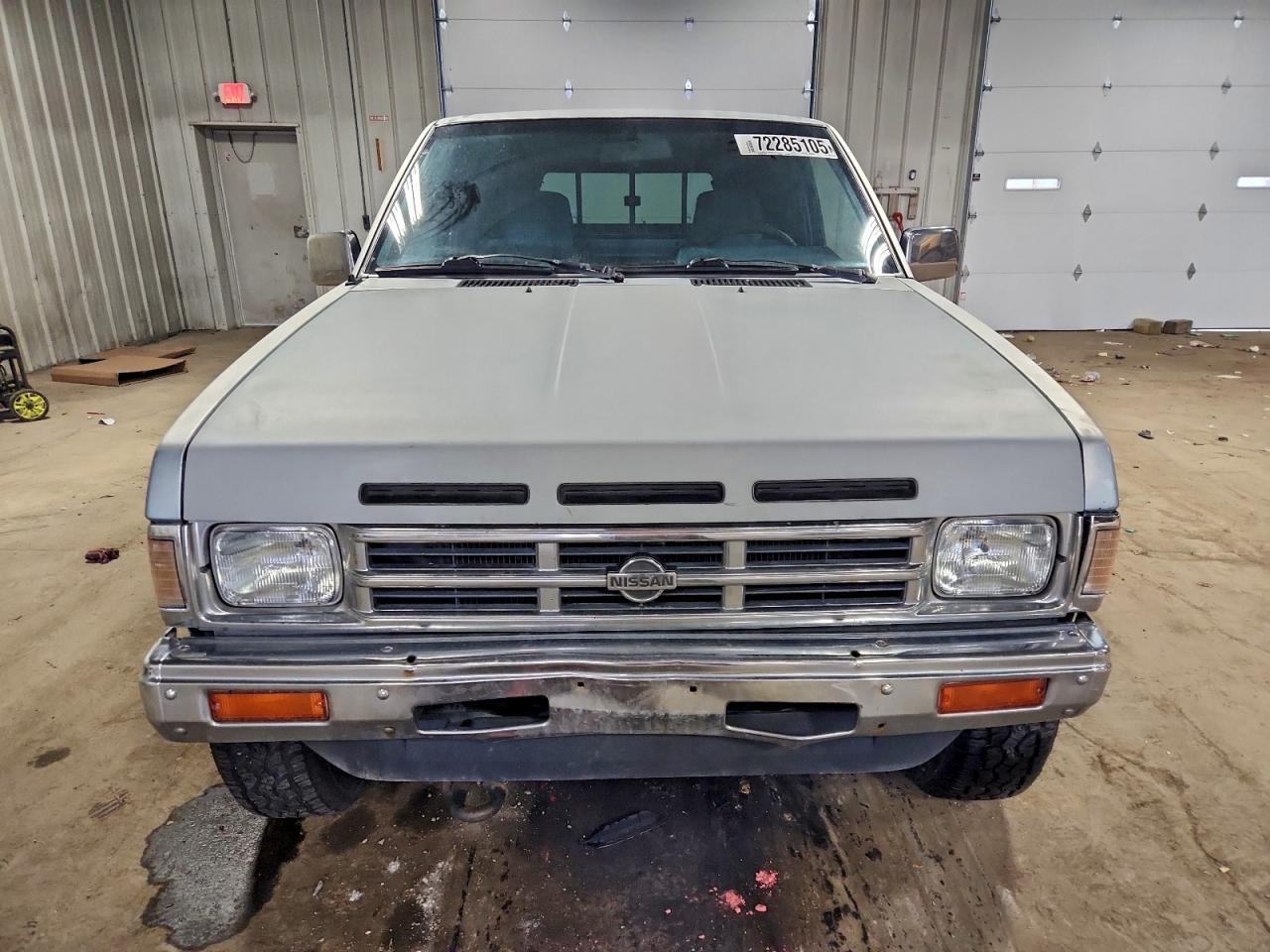 1992 Nissan Truck King Cab Se Blue vin: 1N6HD16Y5NC358675