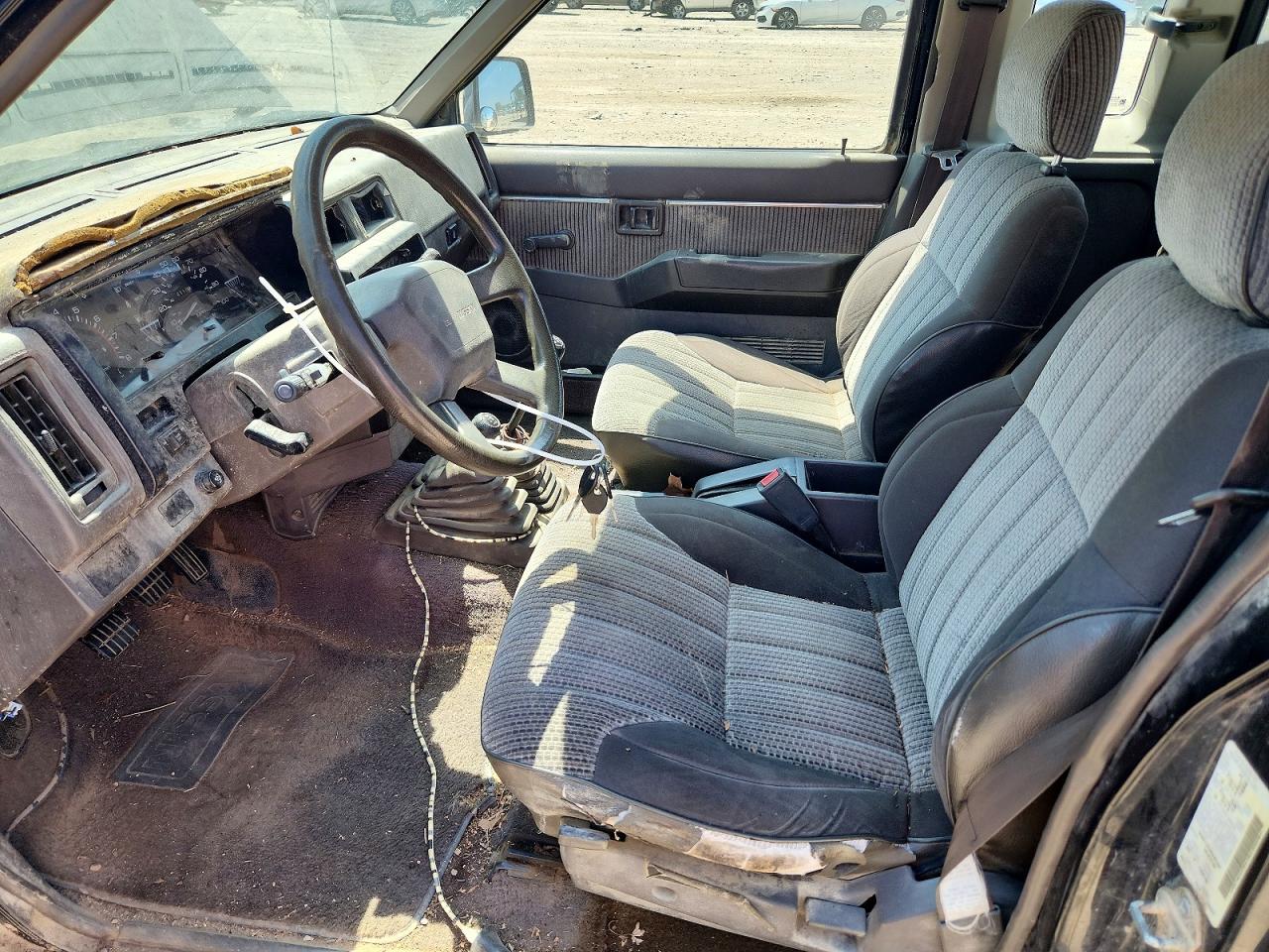 1991 Nissan Truck Se V6 Black vin: 1N6HD16Y6MC307684