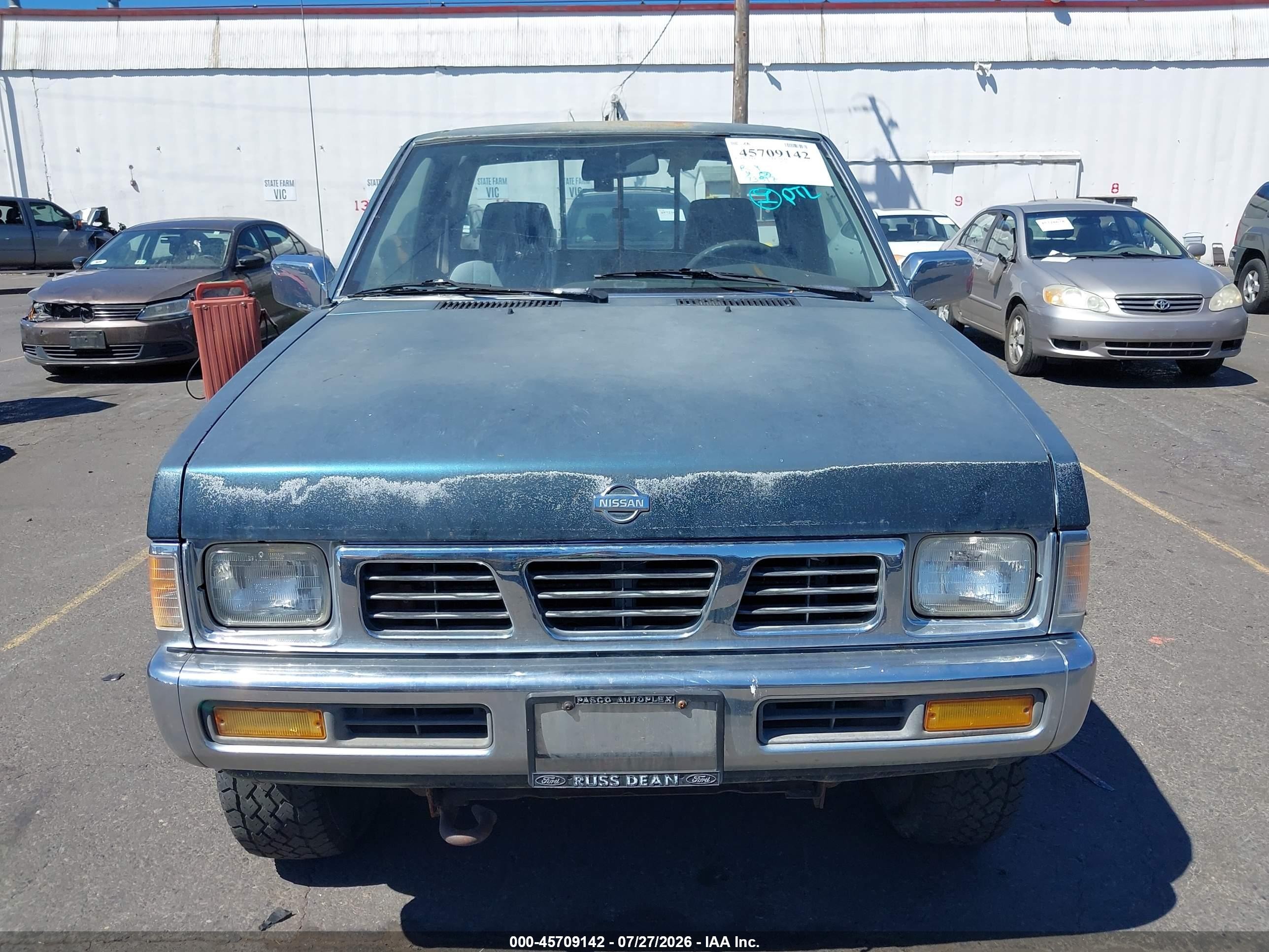 1994 Nissan Truck King Cab Se/king Cab Xe Серый vin: 1N6HD16Y6RC365172