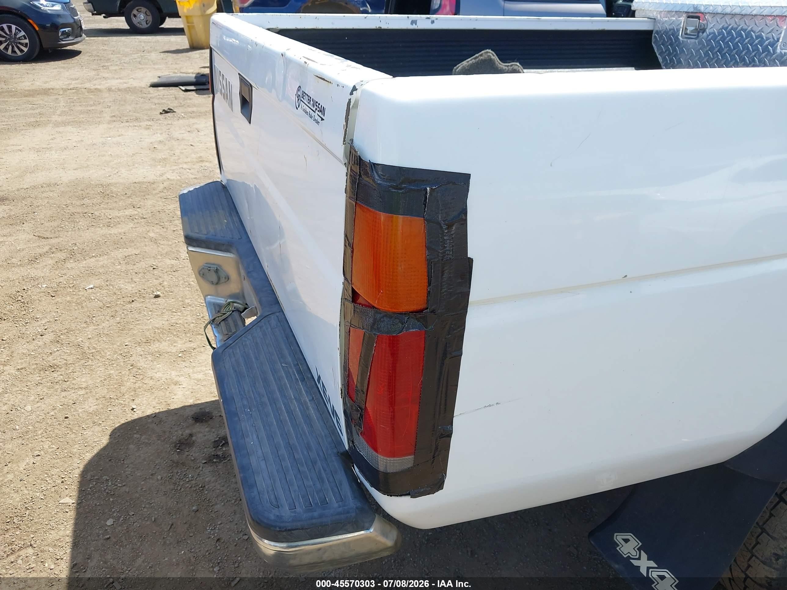 1995 Nissan Truck King Cab Se/king Cab Xe Белый vin: 1N6HD16Y7SC377207