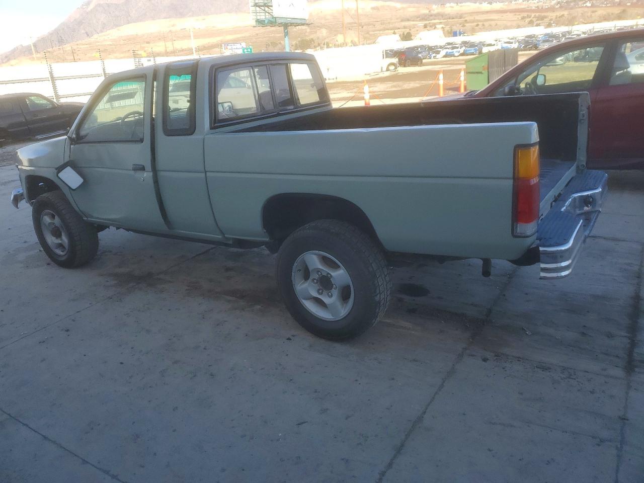 1987 Nissan D21 King Cab Gray vin: 1N6HD16Y8HC382943