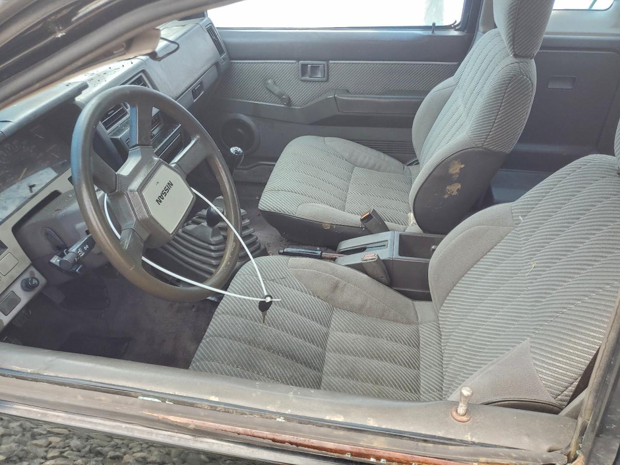 1986 Niss D21 King Cab Black vin: 1N6HD16Y9GC377474