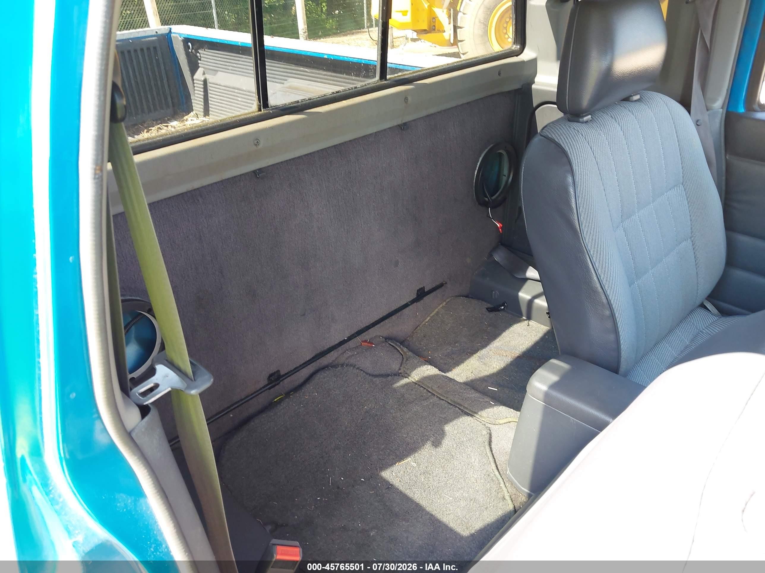 1995 Nissan Truck King Cab Se/king Cab Xe Blue vin: 1N6HD16YXSC314943
