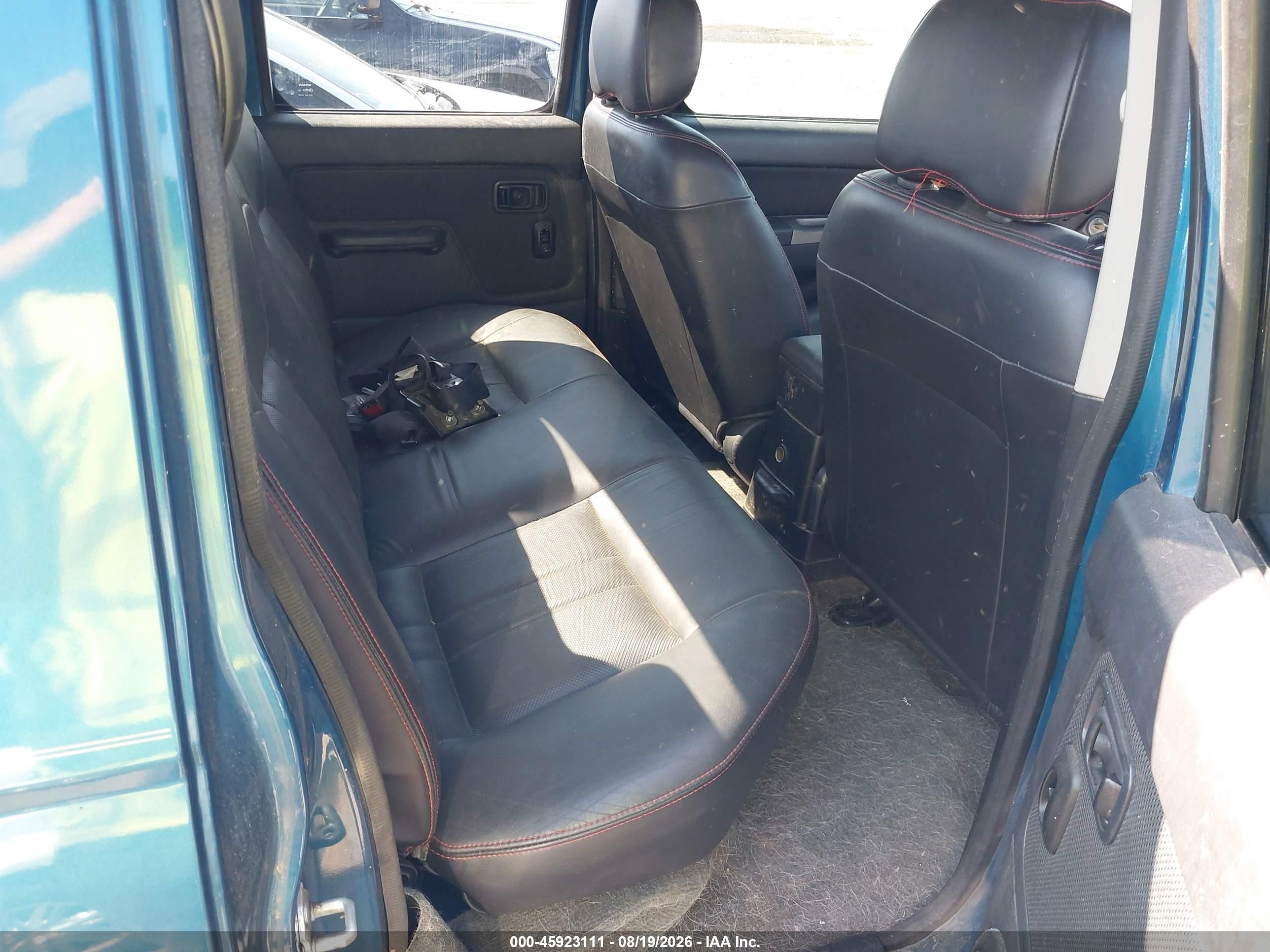2002 Nissan Frontier Sc-v6 Blue vin: 1N6MD27T52C352264