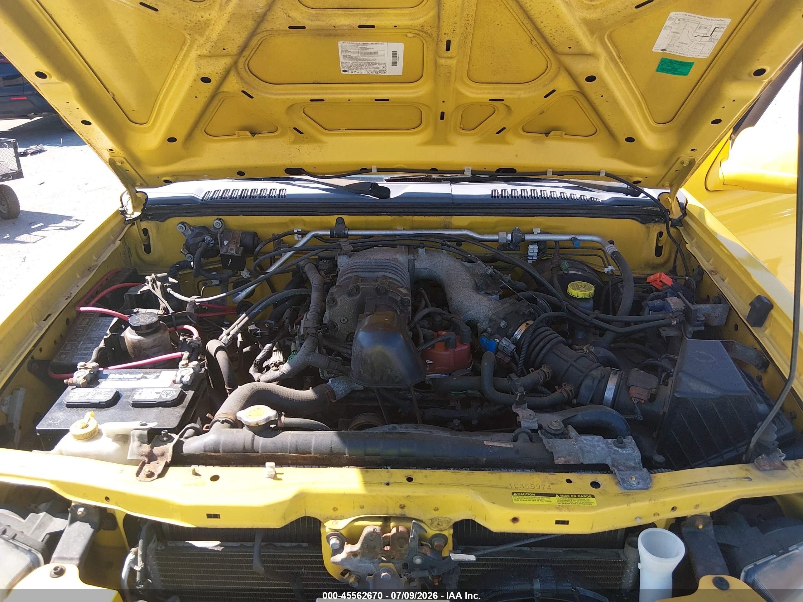 2001 Nissan Frontier Sc-v6 Желтый vin: 1N6MD27Y81C369974