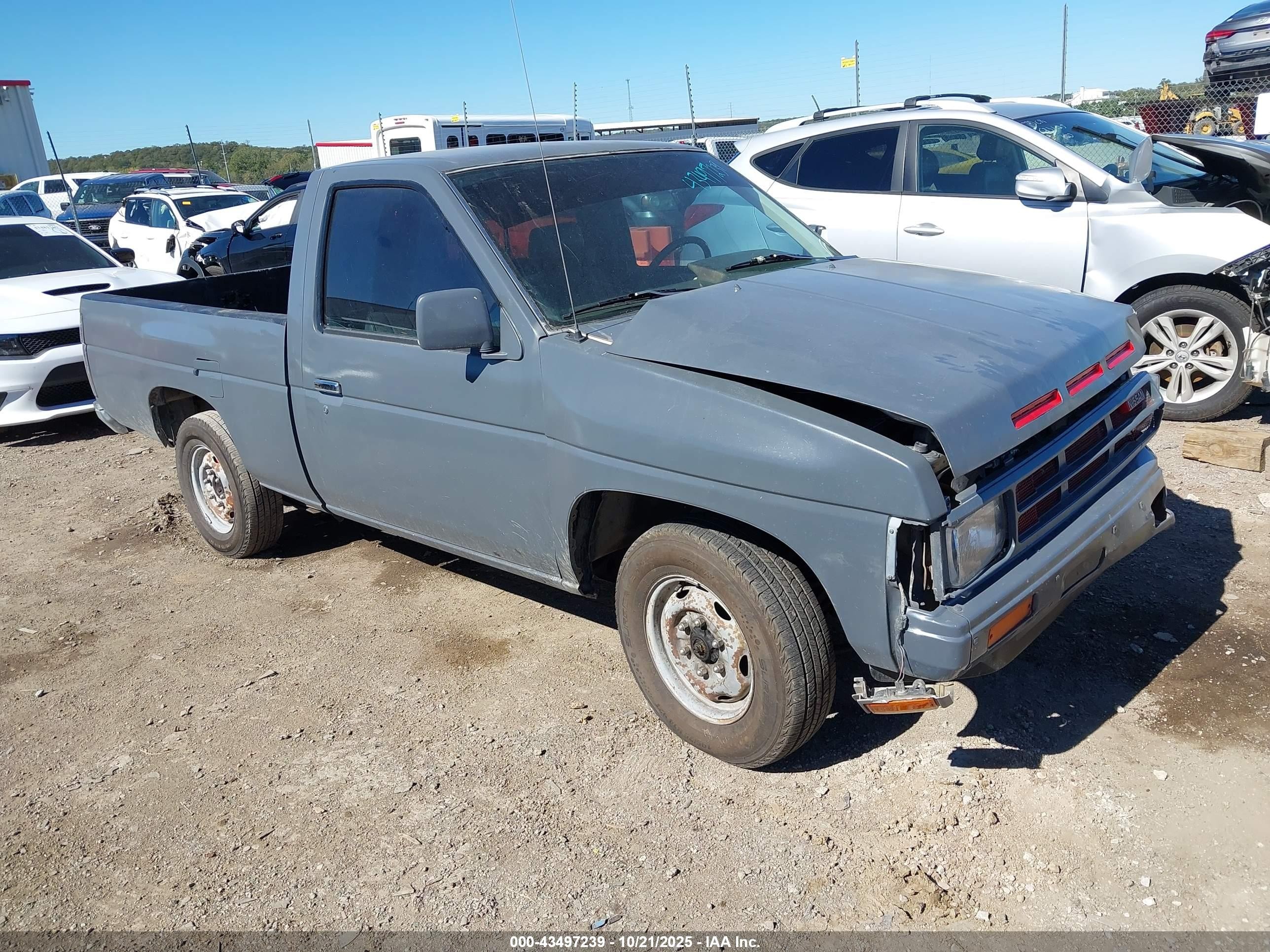 1988 Nissan D21 Short Bed Gray vin: 1N6ND11S1JC374453
