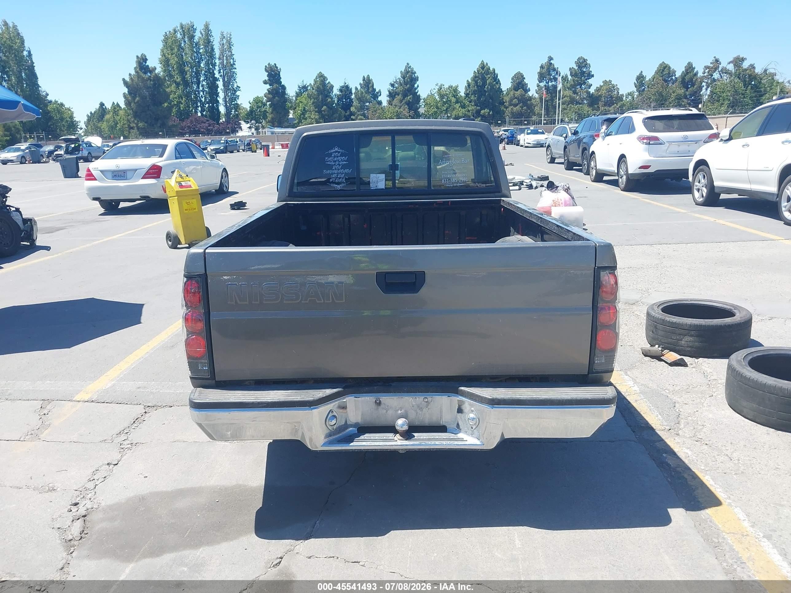 1989 Nissan D21 Short Bed Gray vin: 1N6ND11S2KC374110