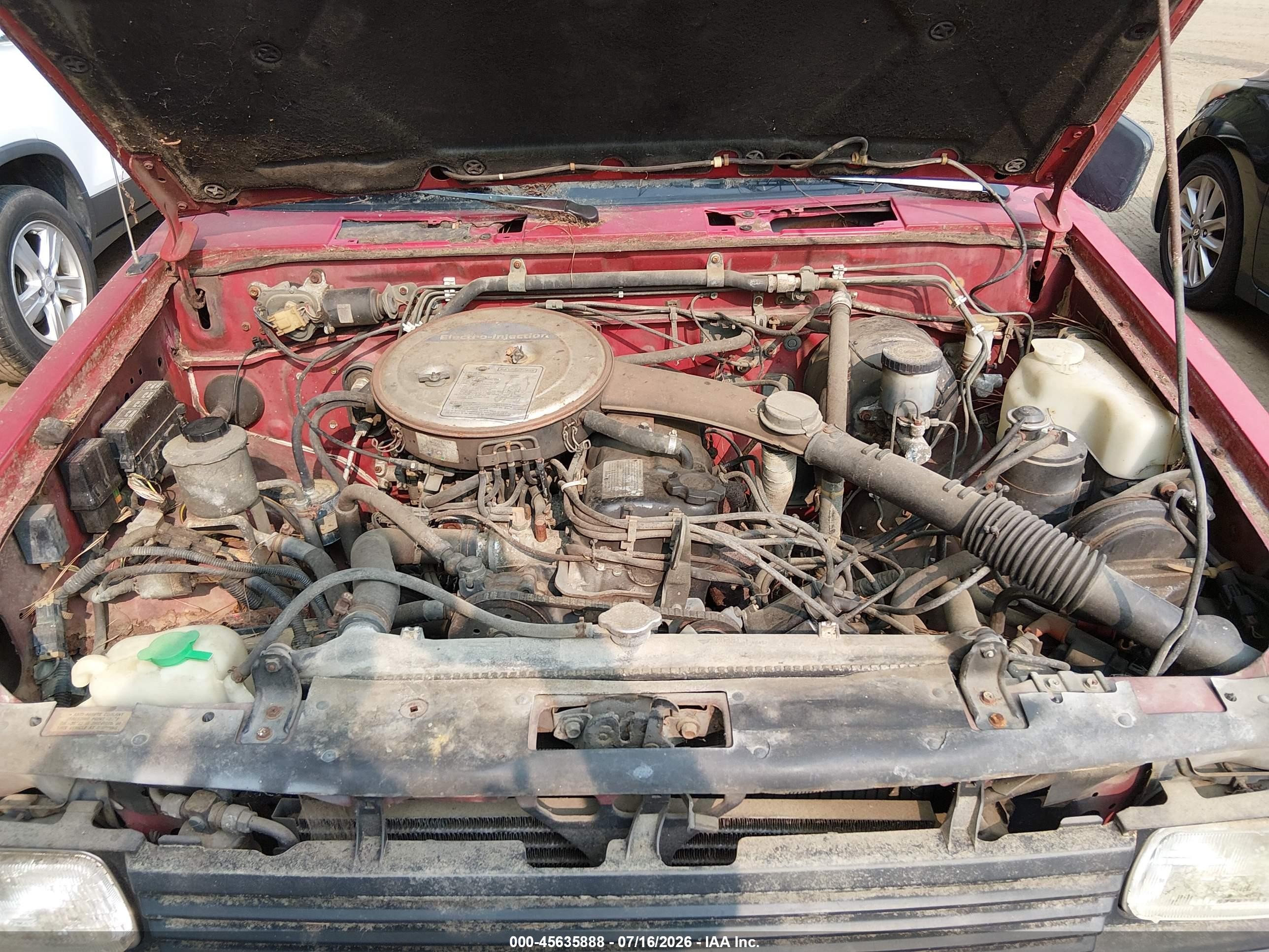 1986 Nissan D21 Short Bed Red vin: 1N6ND11S3GC443586