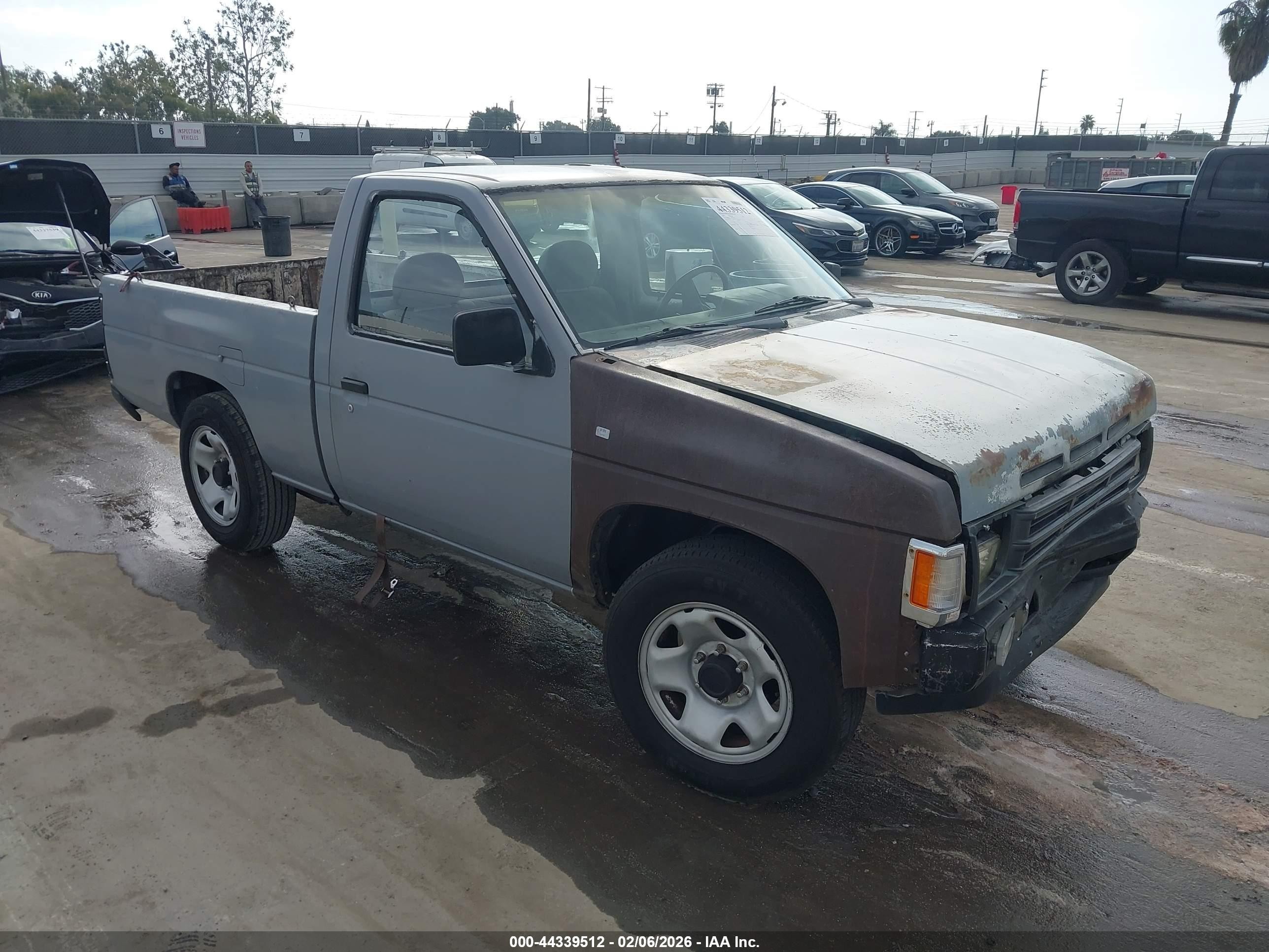 1988 Nissan D21 Short Bed Gray vin: 1N6ND11S4JC304705