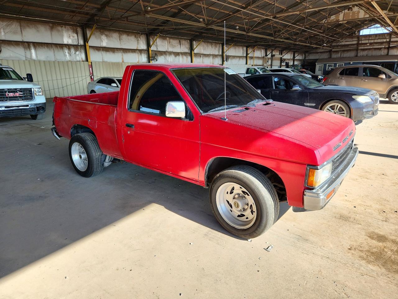 1989 Nissan D21 Short Bed Red vin: 1N6ND11S5KC300115