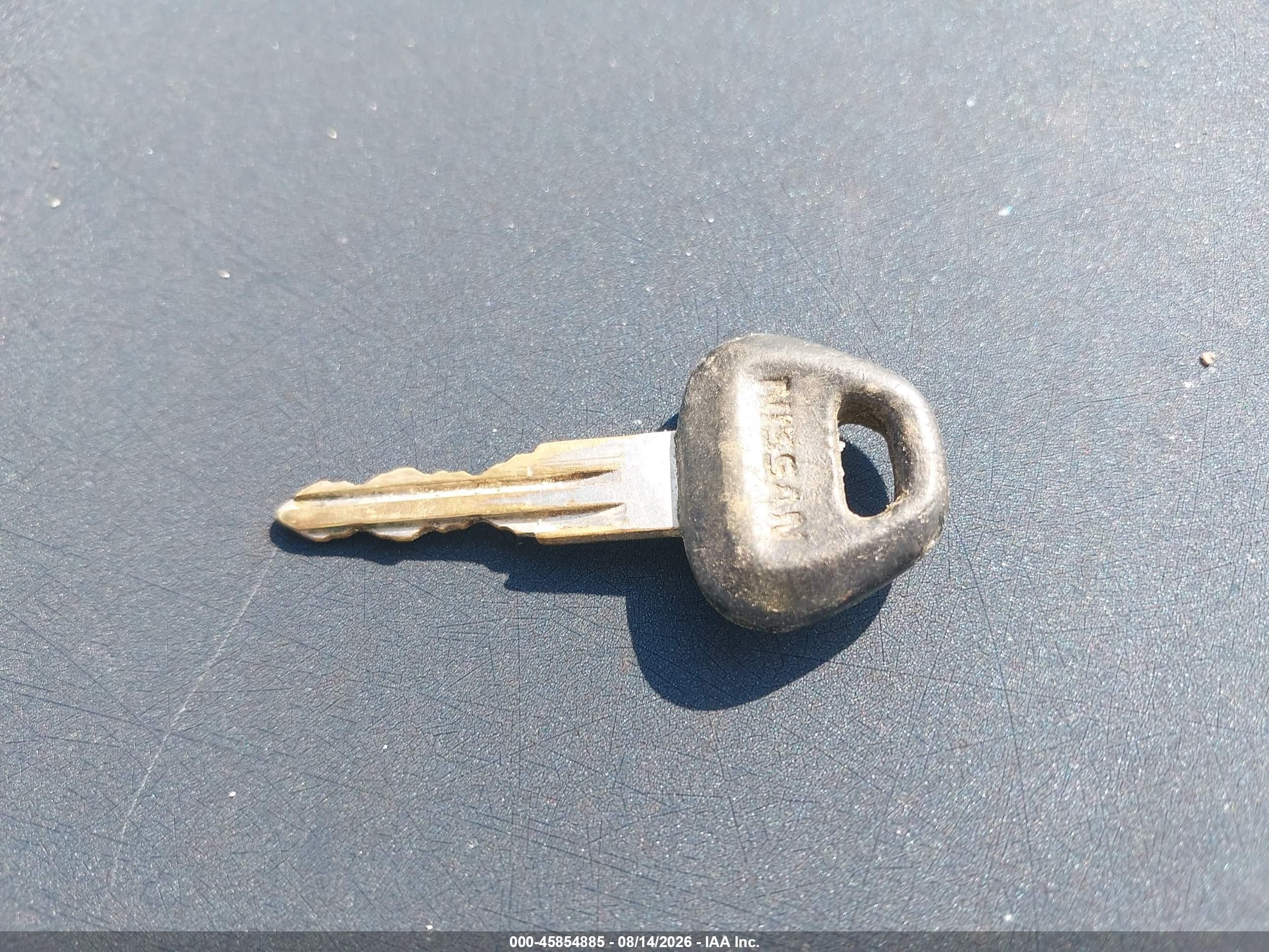 1989 Nissan D21 Short Bed Gray vin: 1N6ND11S8KC360213