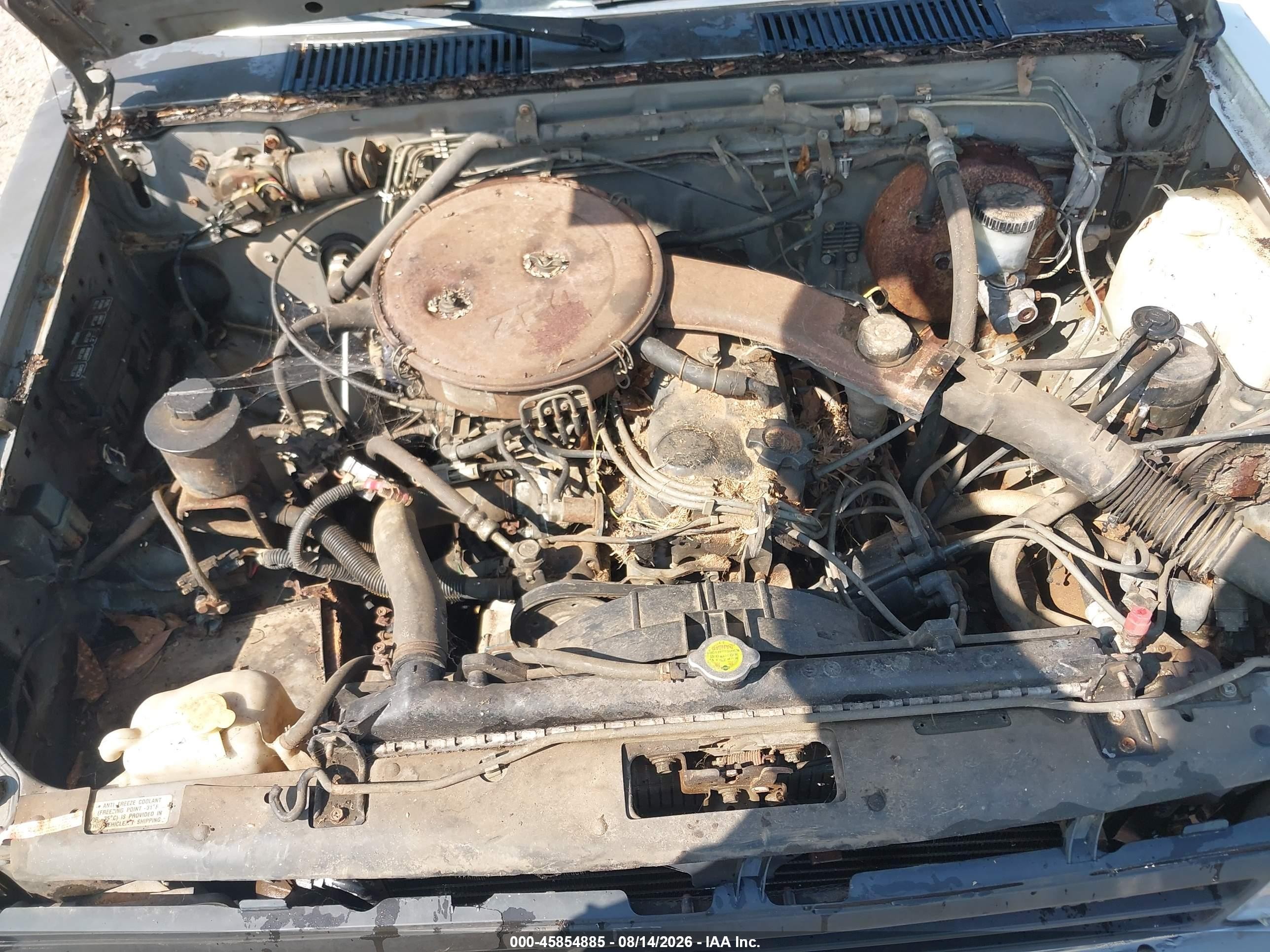 1989 Nissan D21 Short Bed Gray vin: 1N6ND11S8KC360213