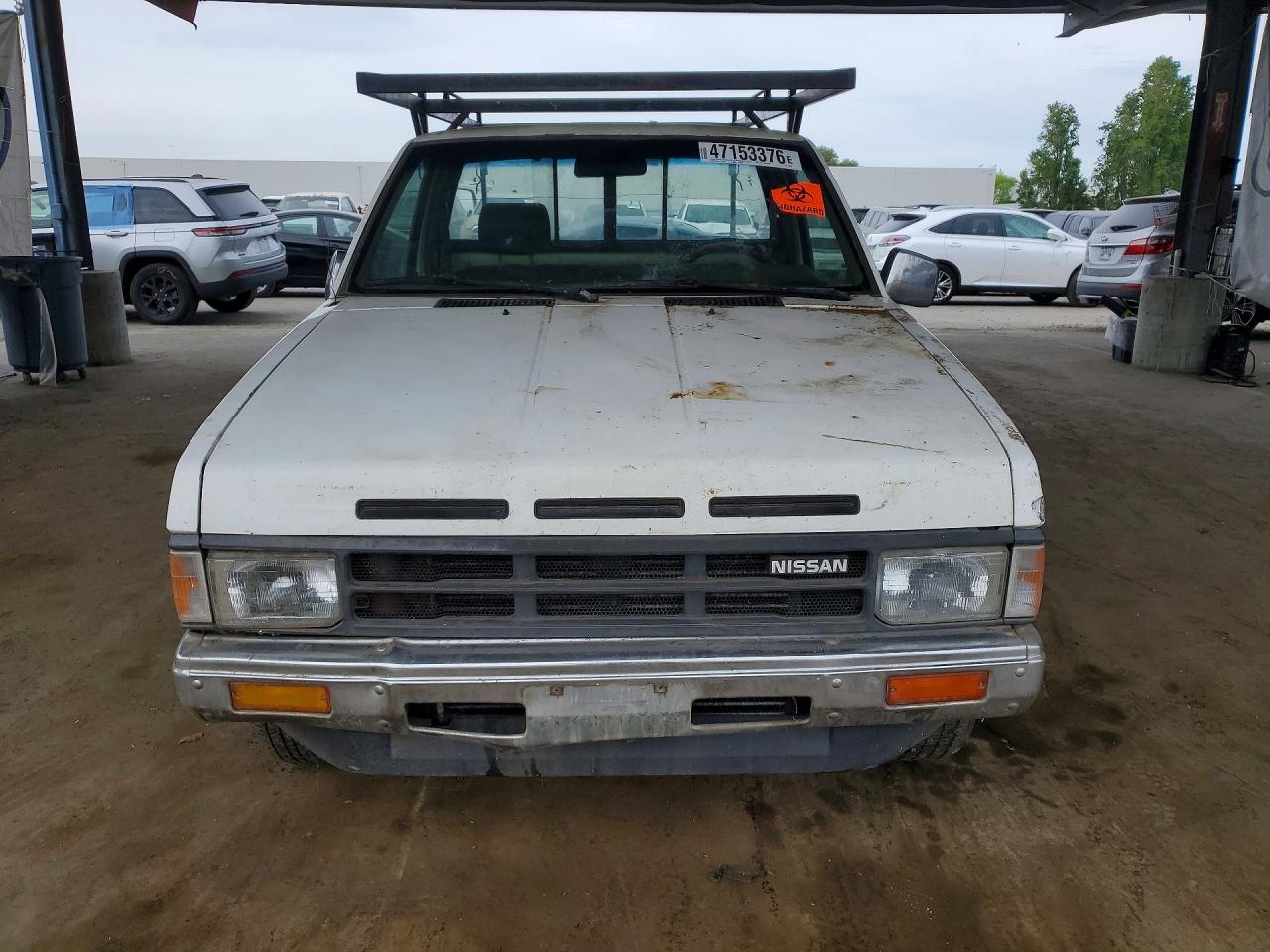 1989 Nissan Truck Base White vin: 1N6ND11S9KC364903