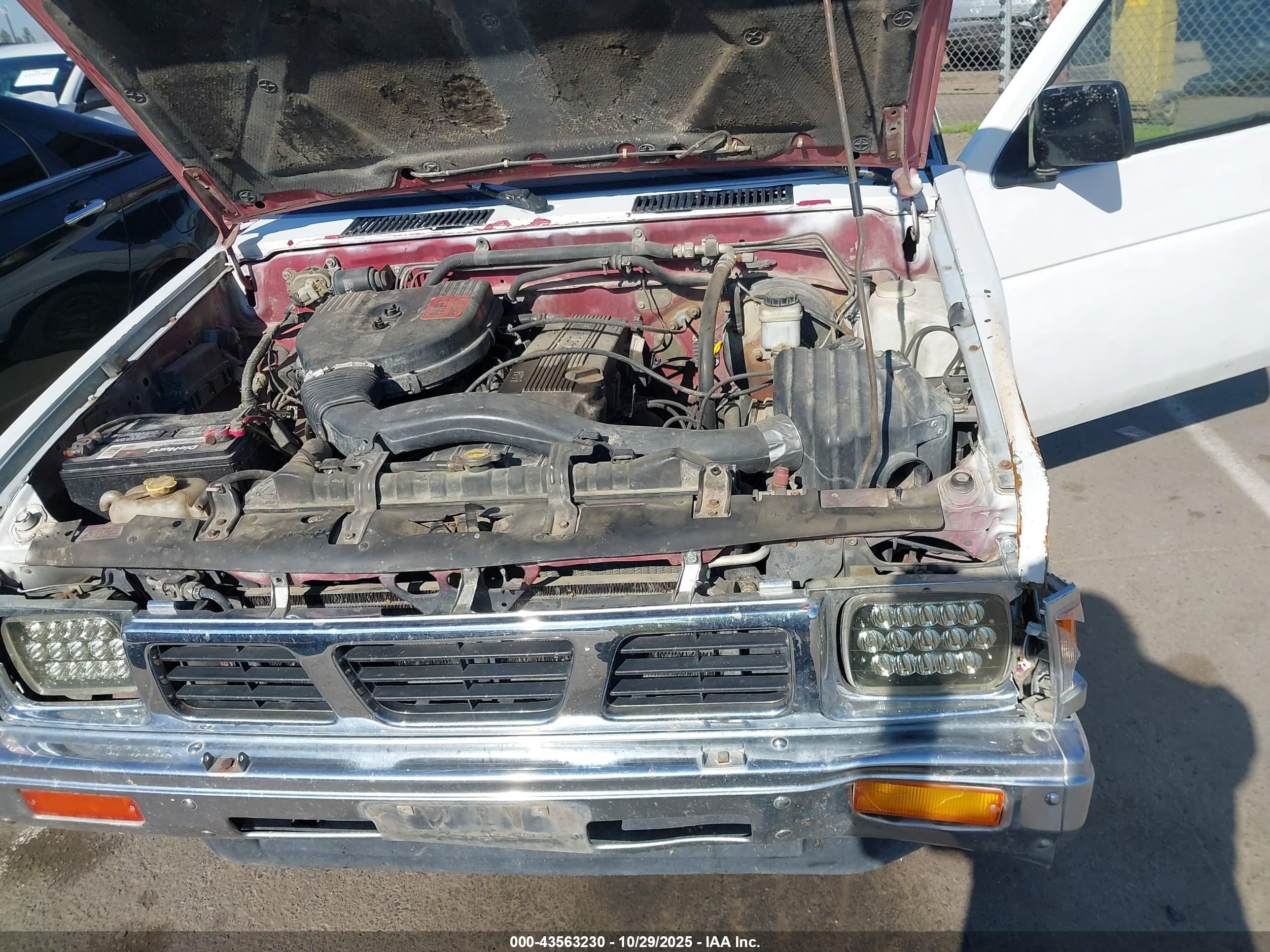 1990 Nissan D21 Short Bed White vin: 1N6SD11S0LC375440