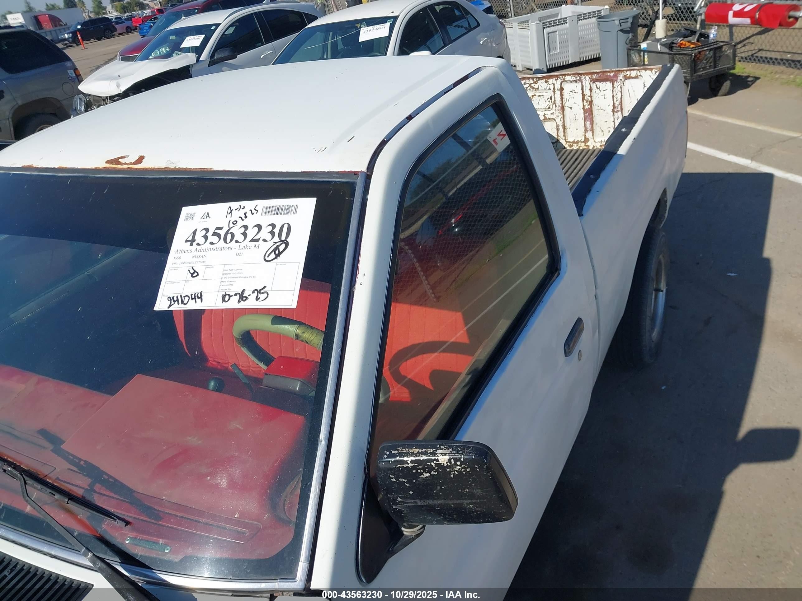 1990 Nissan D21 Short Bed White vin: 1N6SD11S0LC375440