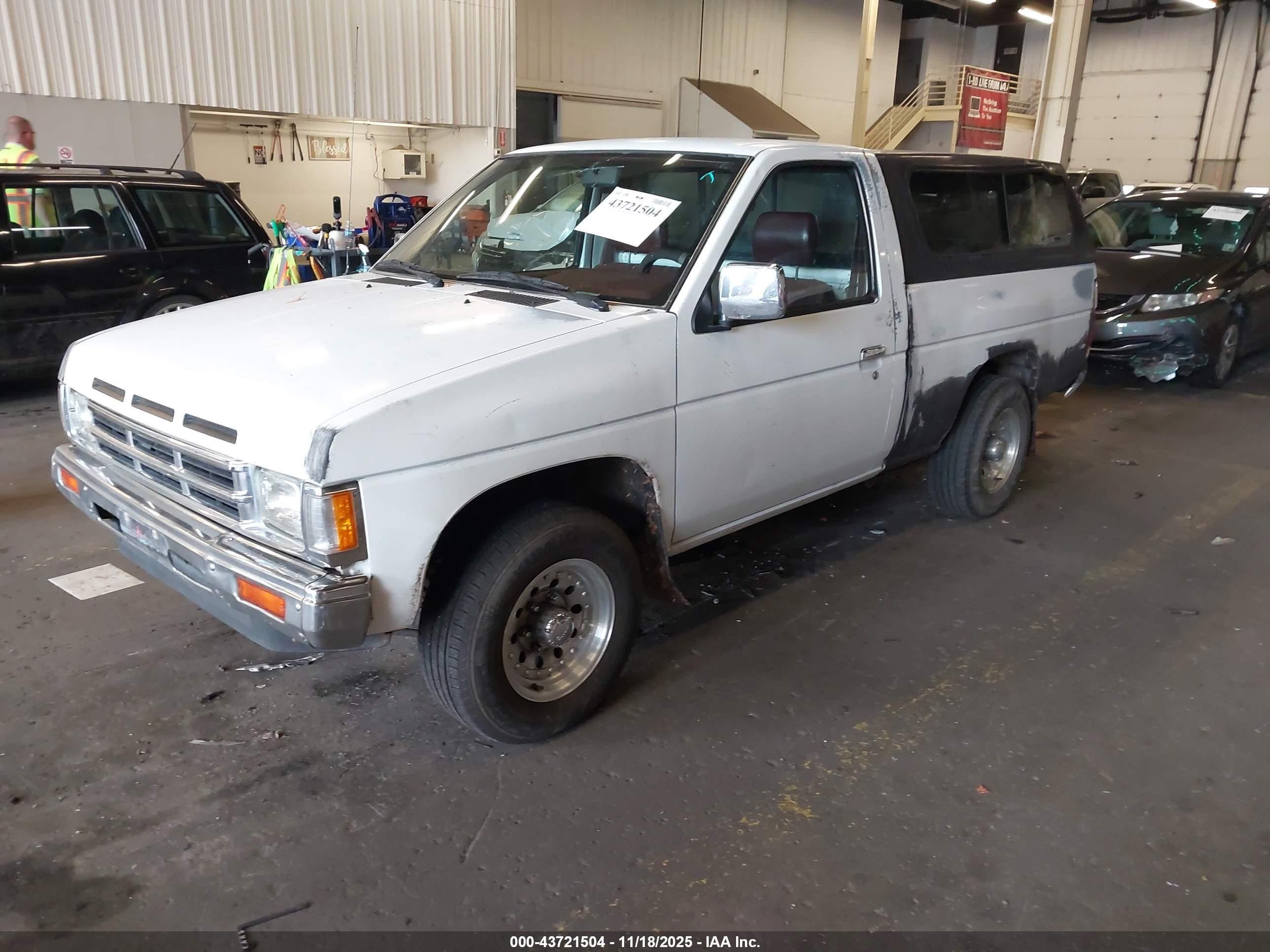 1991 Nissan Truck Short Wheelbase White vin: 1N6SD11S0MC366223