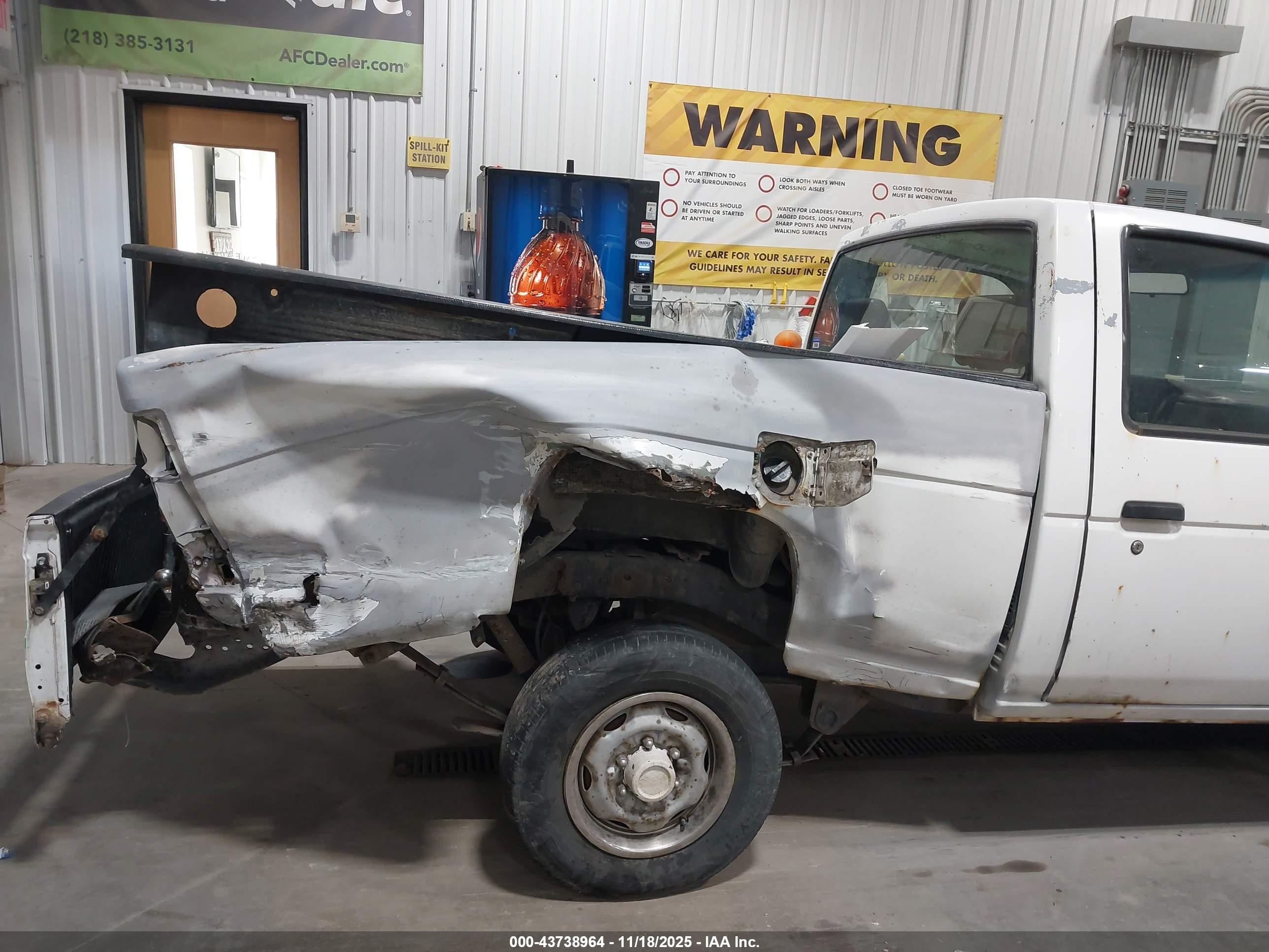 1991 Nissan Truck Short Wheelbase White vin: 1N6SD11S0MC376198