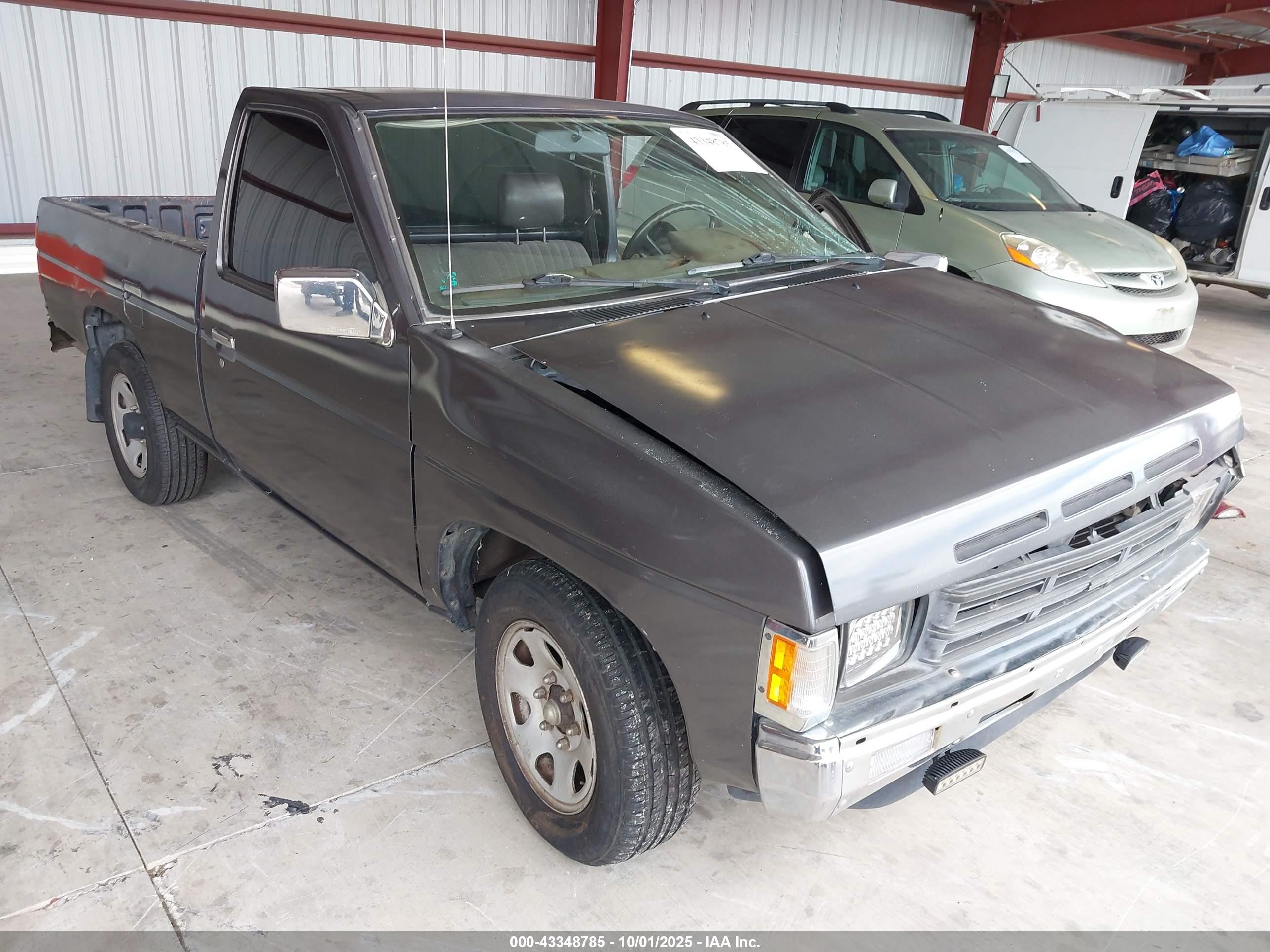 1991 Nissan Truck Short Wheelbase Gray vin: 1N6SD11S0MC381014