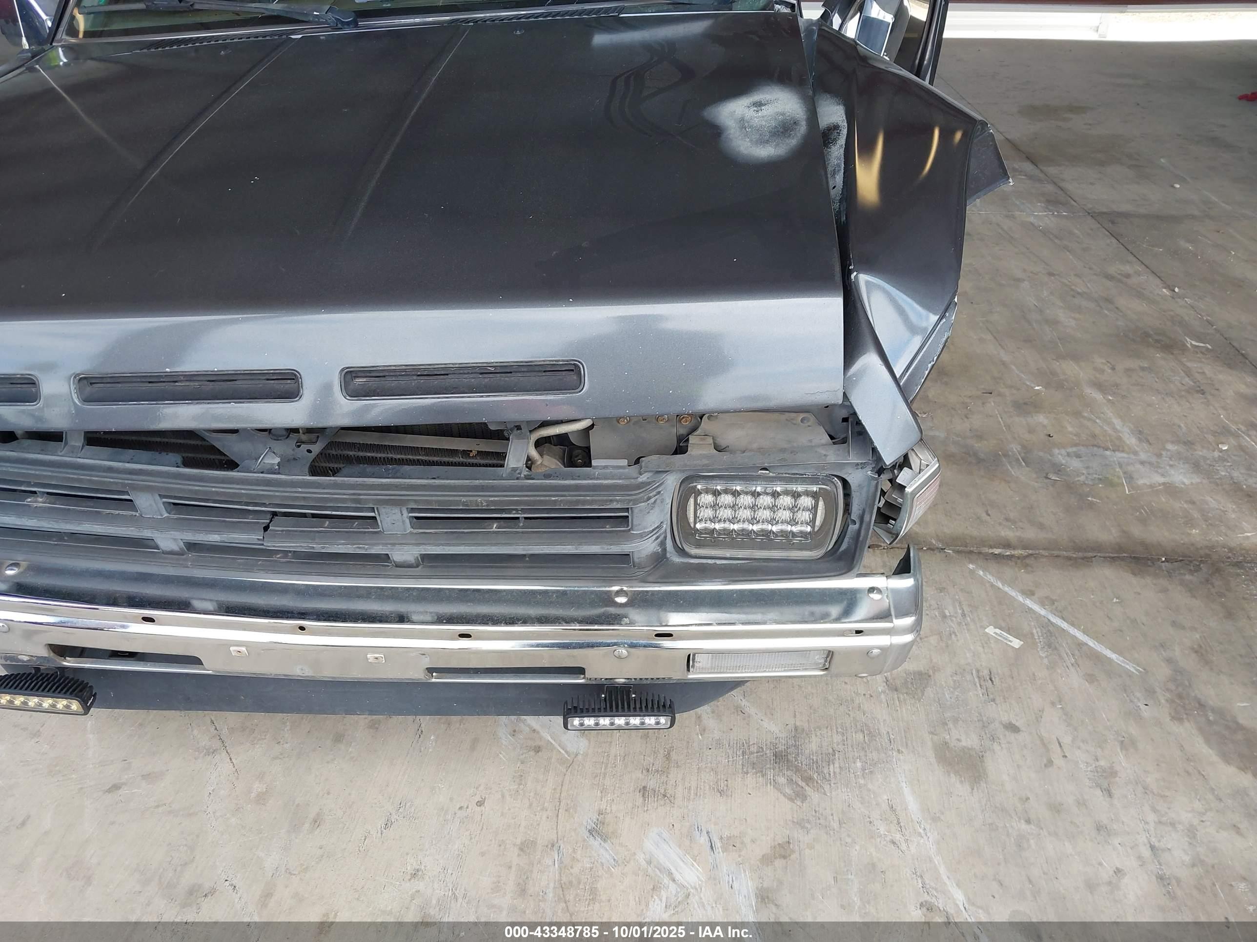 1991 Nissan Truck Short Wheelbase Gray vin: 1N6SD11S0MC381014