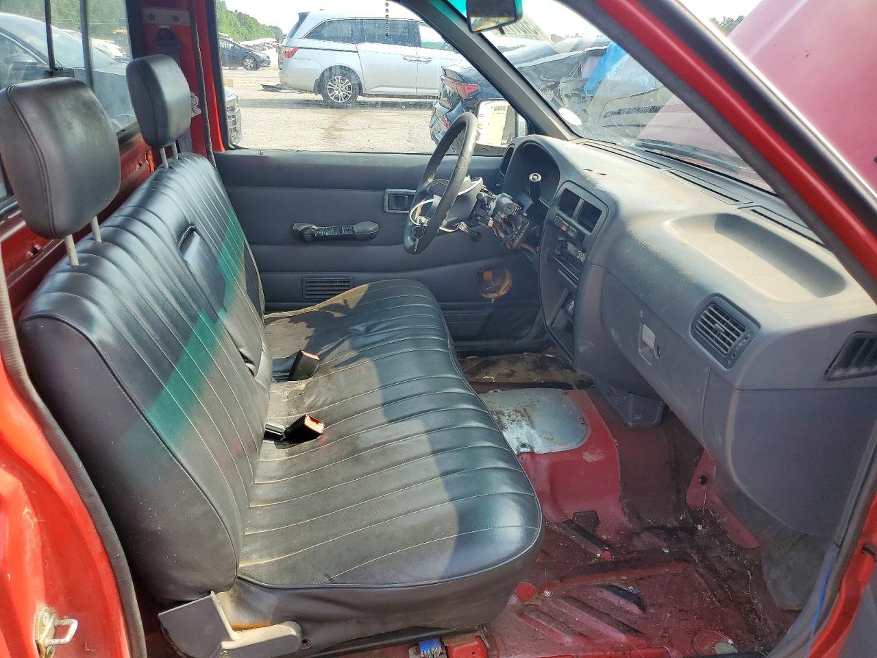 1994 Nissan Truck Base Красный vin: 1N6SD11S0RC309429