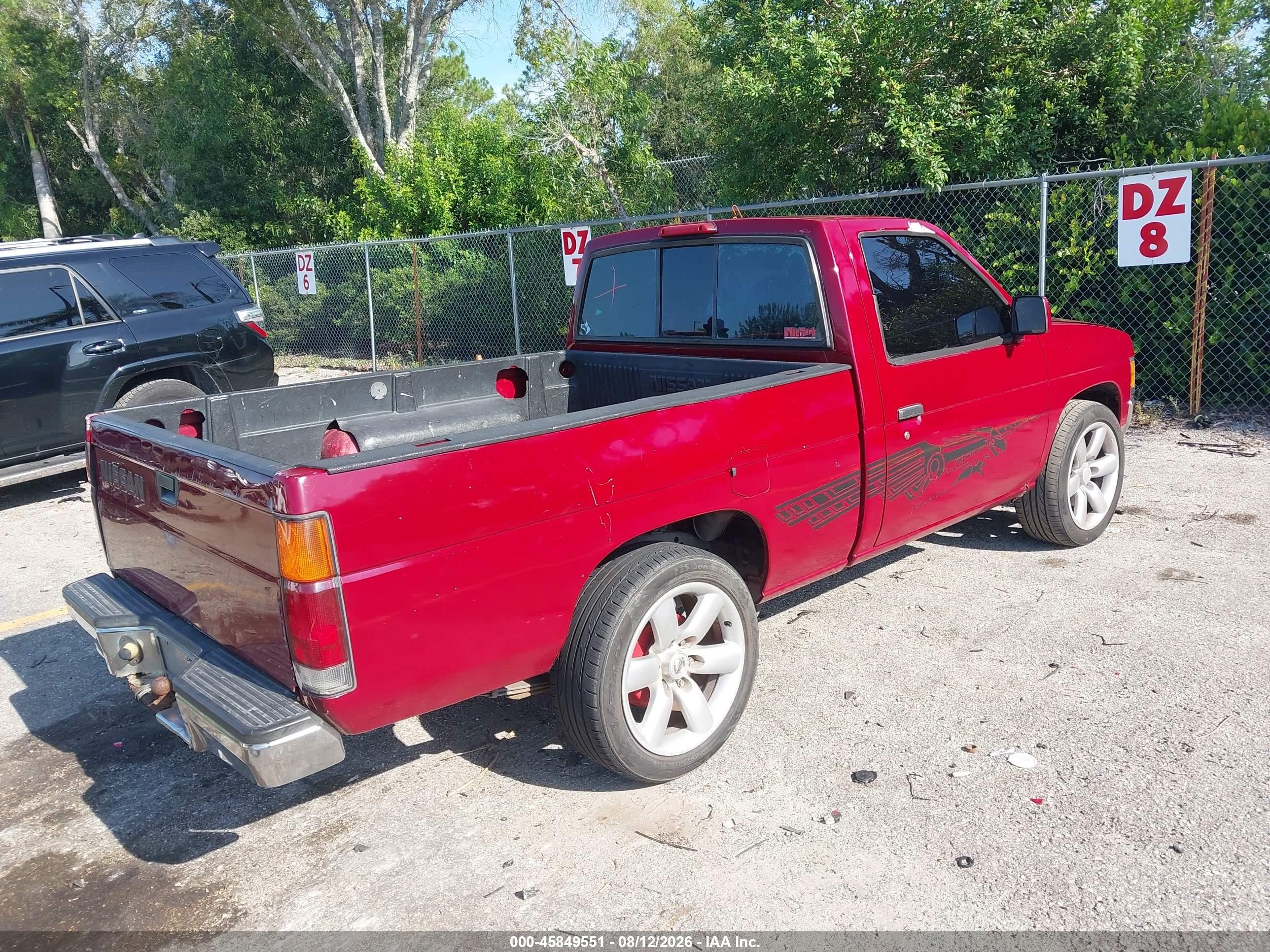 1997 Nissan 4x2 Truck Xe Red vin: 1N6SD11S0VC356423