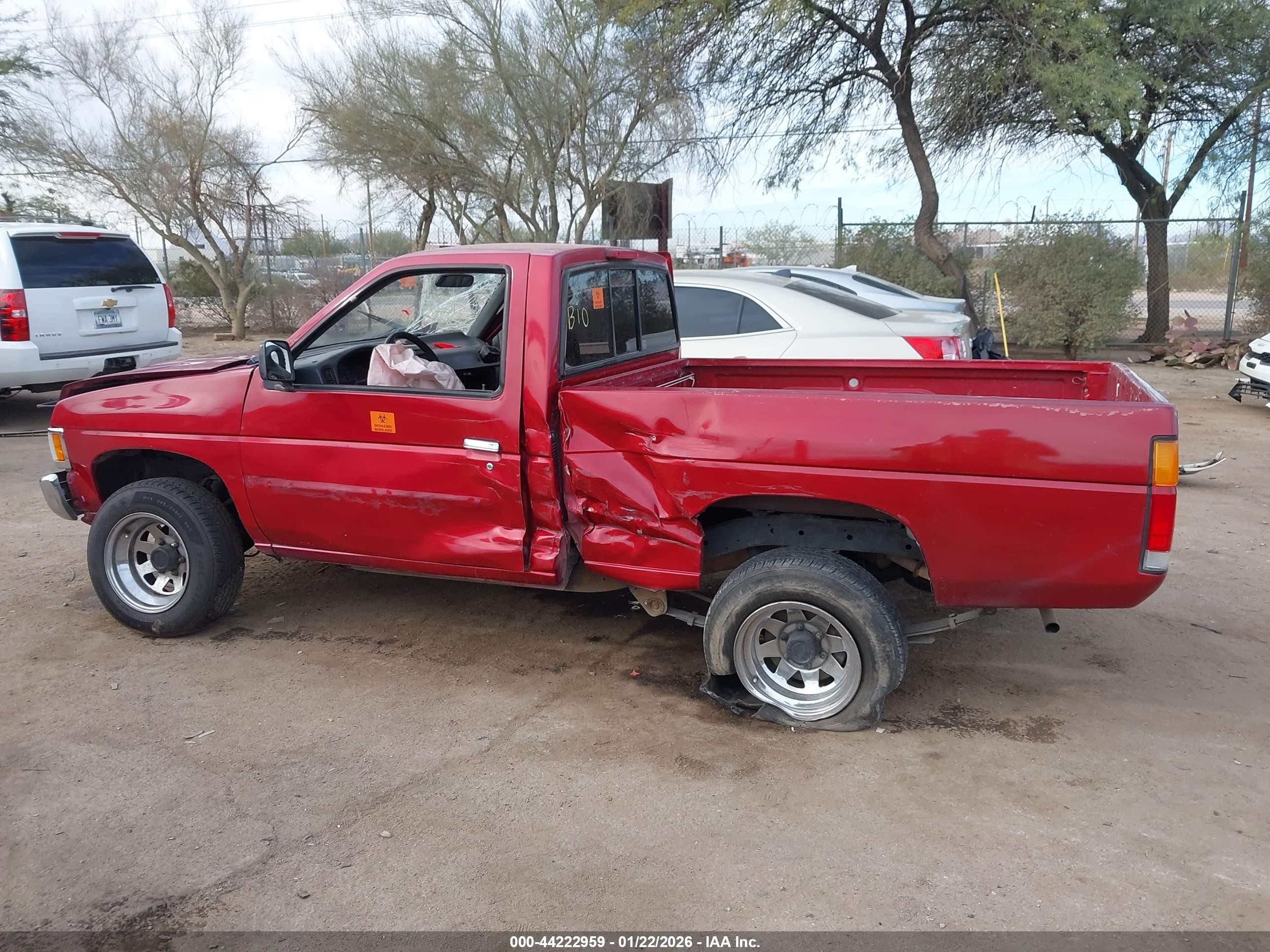 1997 Nissan 4x2 Truck Xe Red vin: 1N6SD11S0VC410934