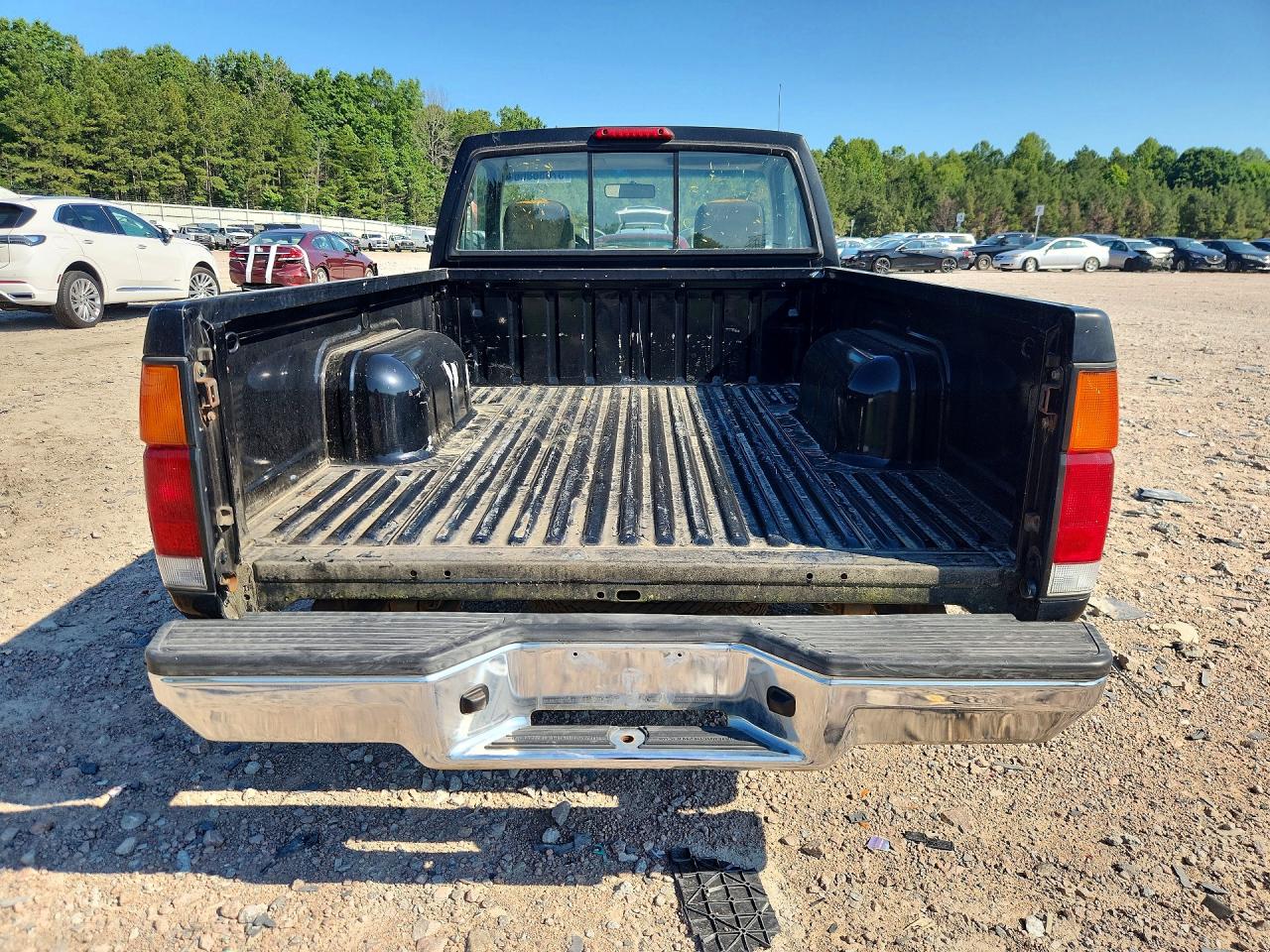 1997 Nissan Truck Black vin: 1N6SD11S0VC415454