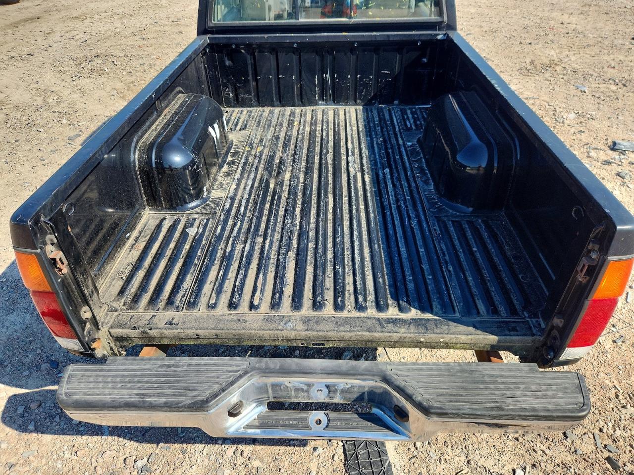 1997 Nissan Truck Black vin: 1N6SD11S0VC415454