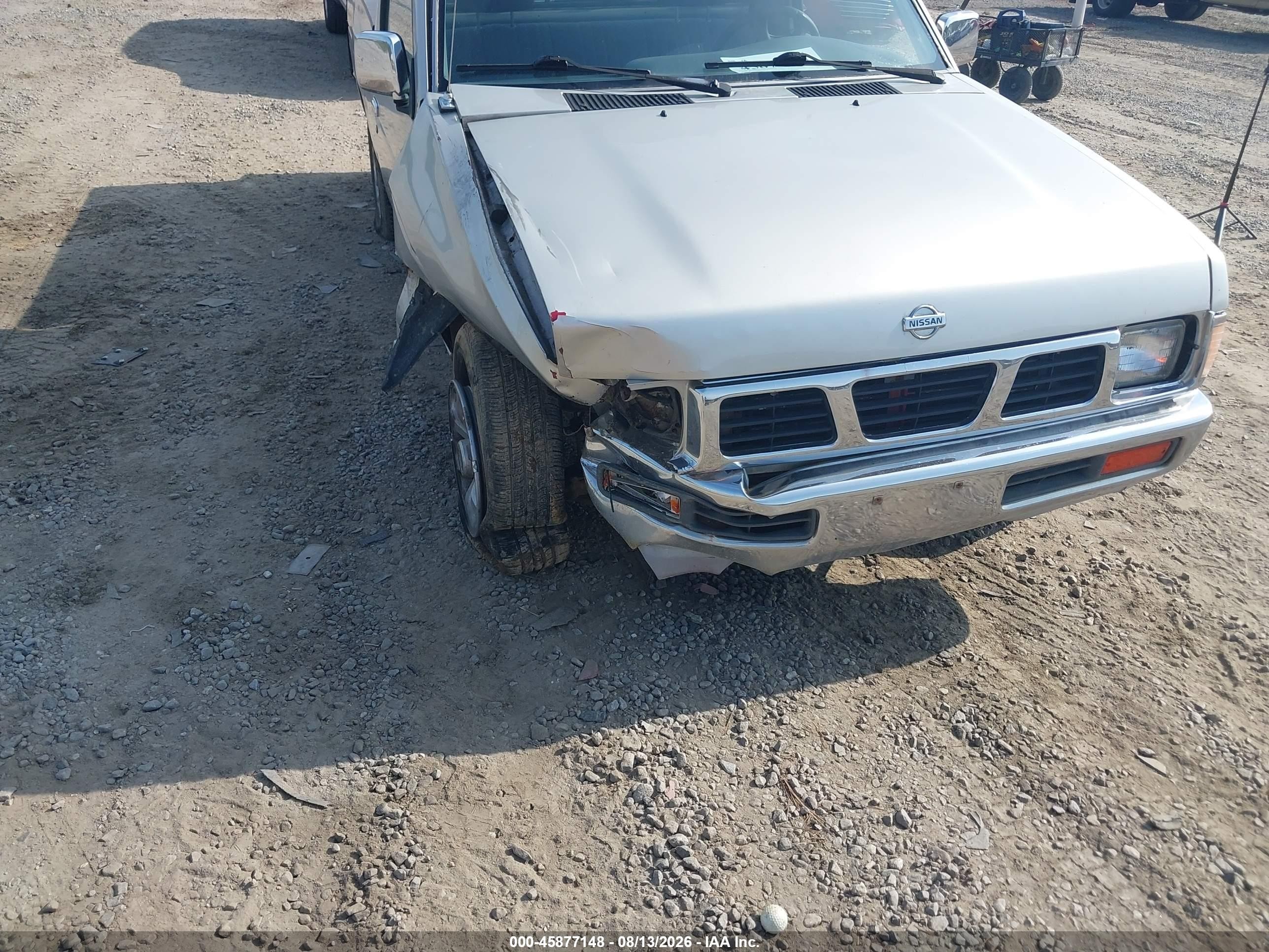 1997 Nissan 4x2 Truck Xe Silver vin: 1N6SD11S0VC419598