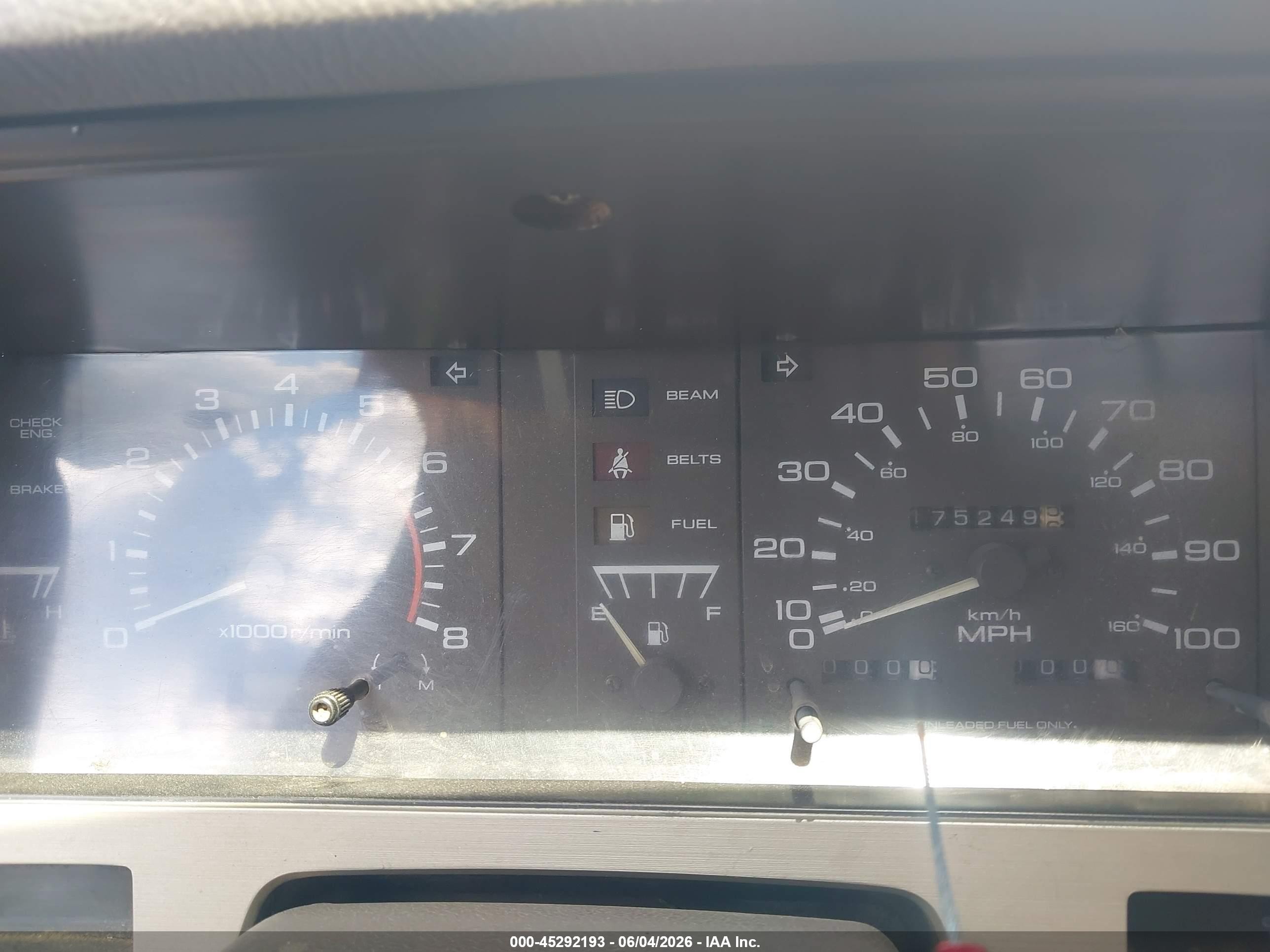 1991 Nissan Truck Short Wheelbase Красный vin: 1N6SD11S1MC327284