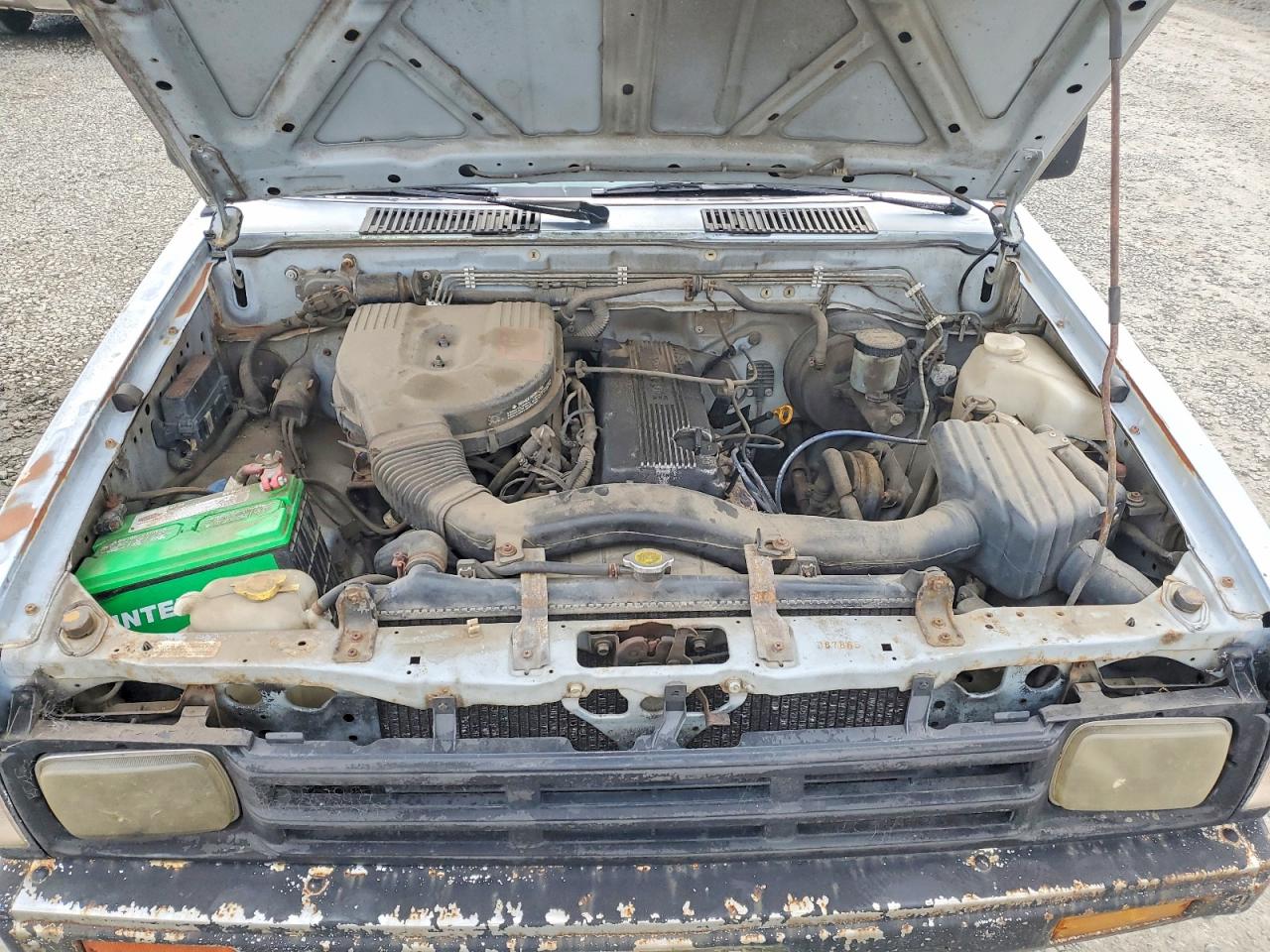 1991 Nissan Truck Short Wheelbase Silver vin: 1N6SD11S1MC367865