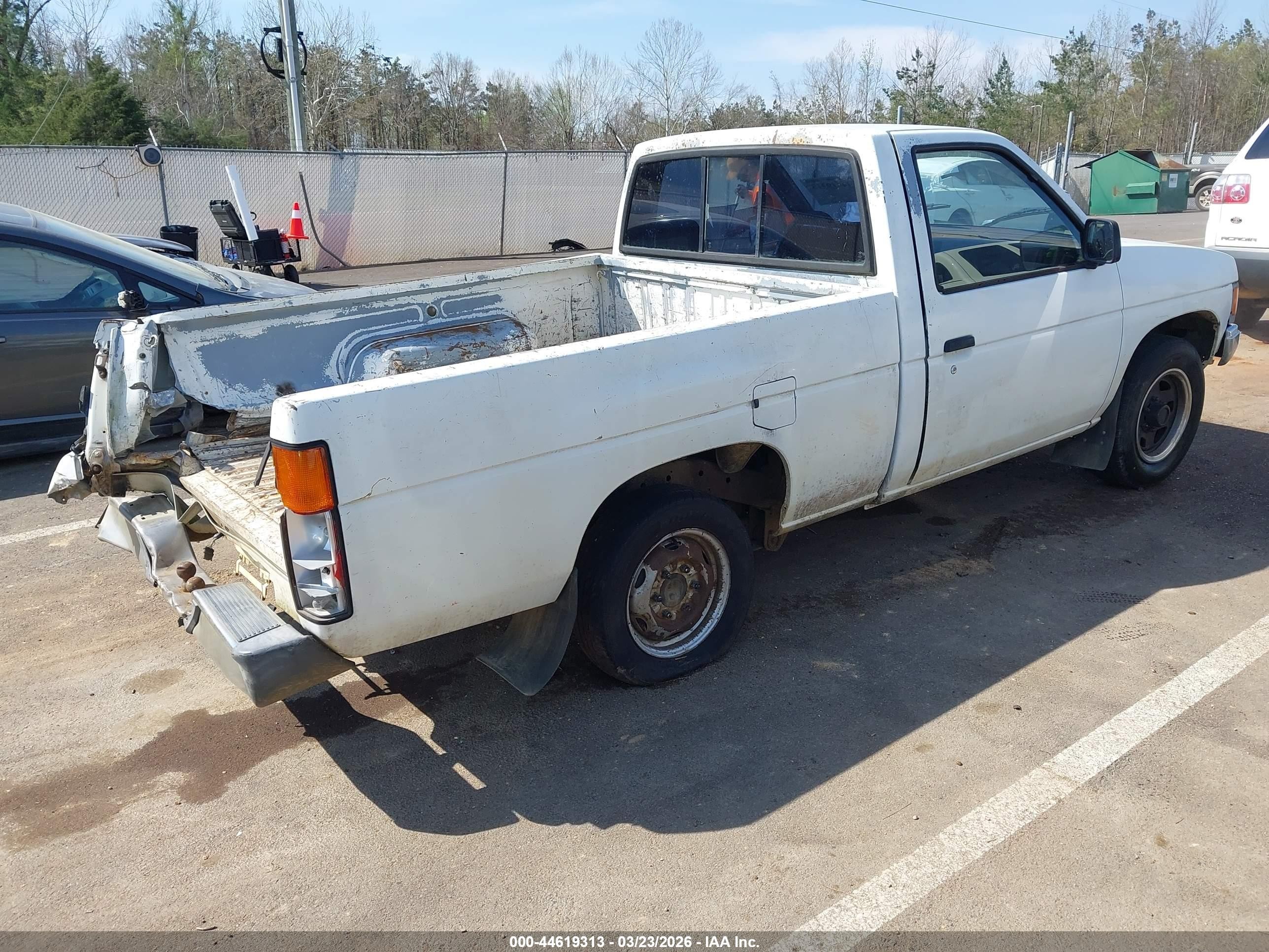 1991 Nissan Truck Short Wheelbase White vin: 1N6SD11S1MC388165