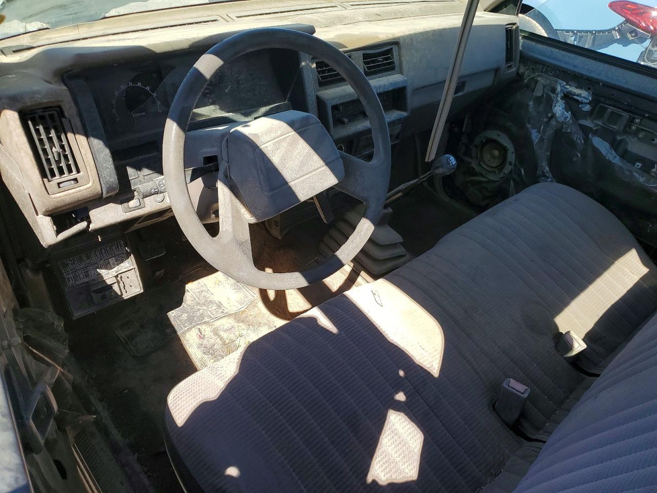 1992 Nissan Truck Base Gray vin: 1N6SD11S1NC338755