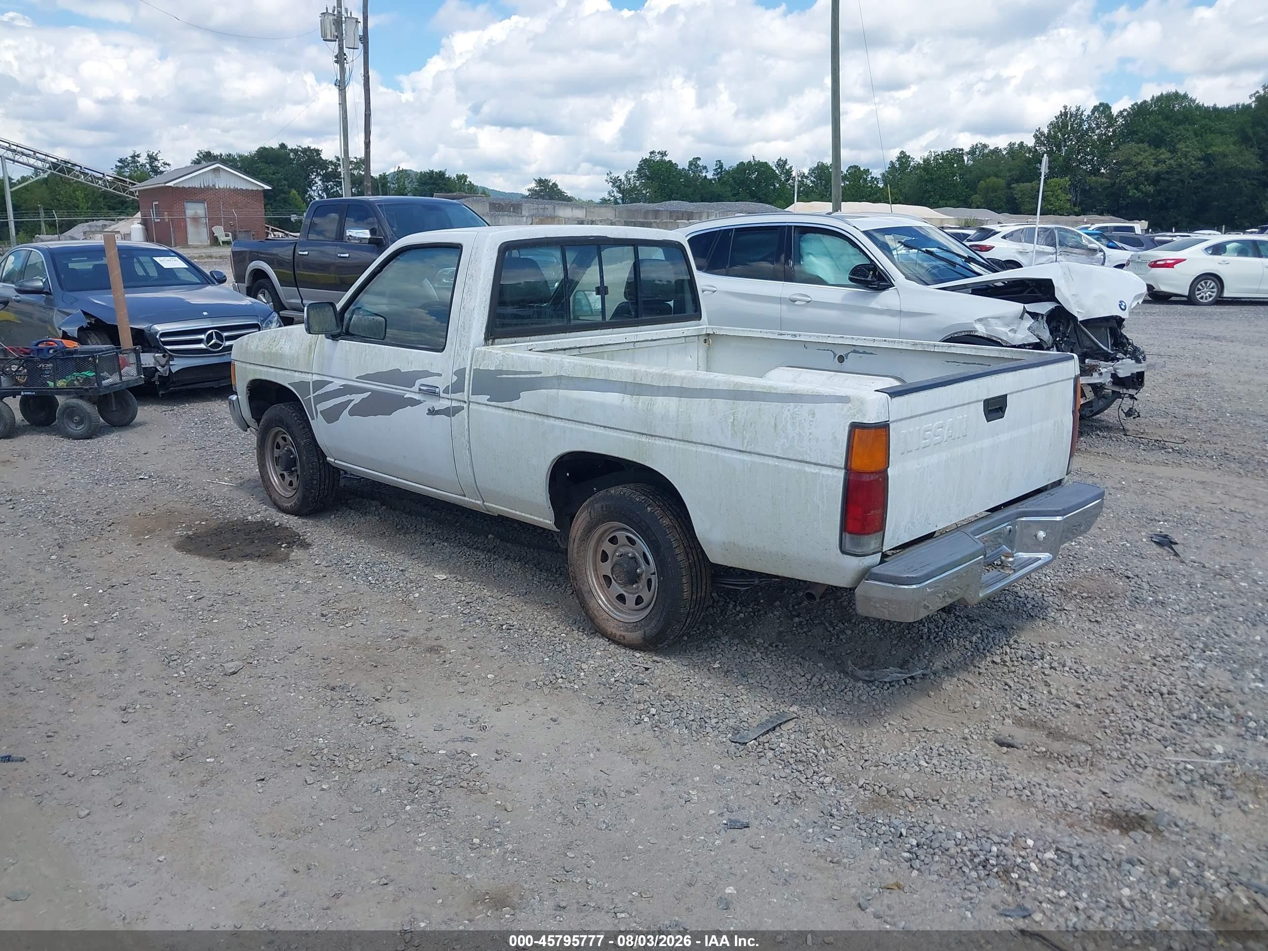 1993 Nissan Truck Short Wheelbase Белый vin: 1N6SD11S1PC392379