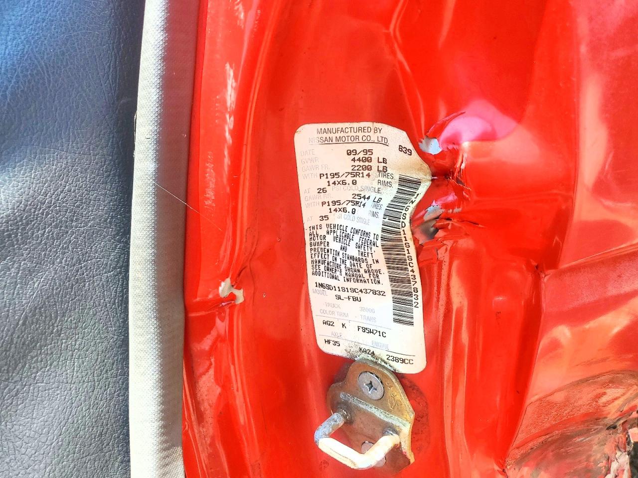 1995 Nissan Truck Base Red vin: 1N6SD11S1SC437832