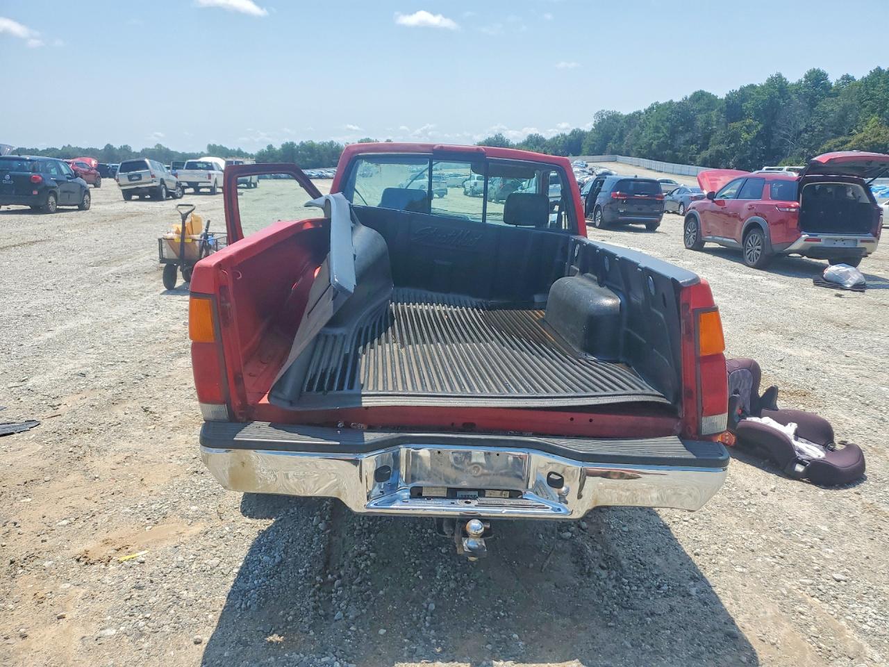 1995 Nissan Truck Base Red vin: 1N6SD11S1SC437832