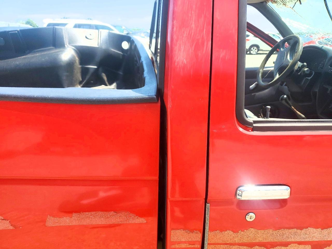 1995 Nissan Truck Base Red vin: 1N6SD11S1SC437832