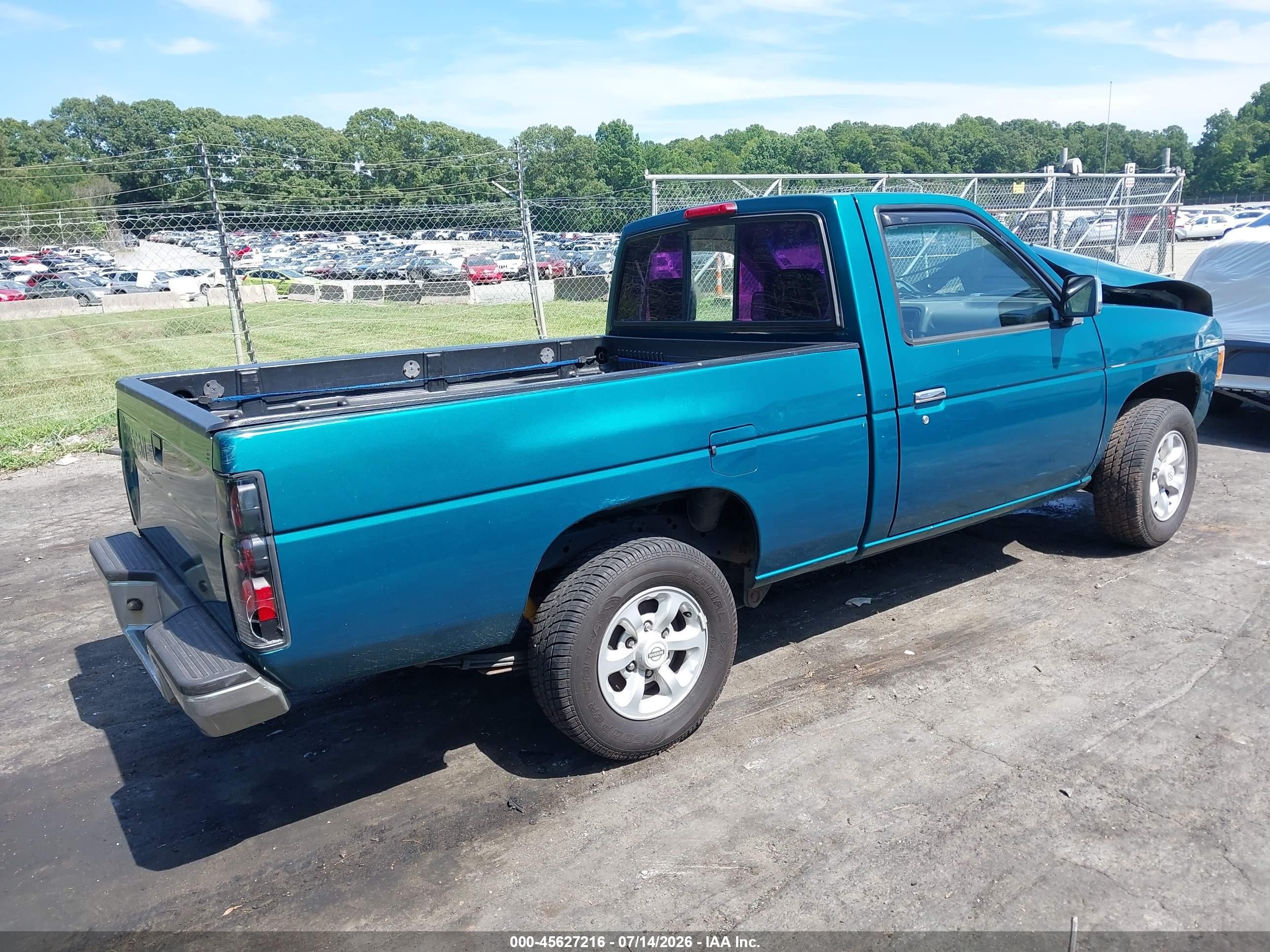 1996 Nissan Truck Xe Green vin: 1N6SD11S1TC376340