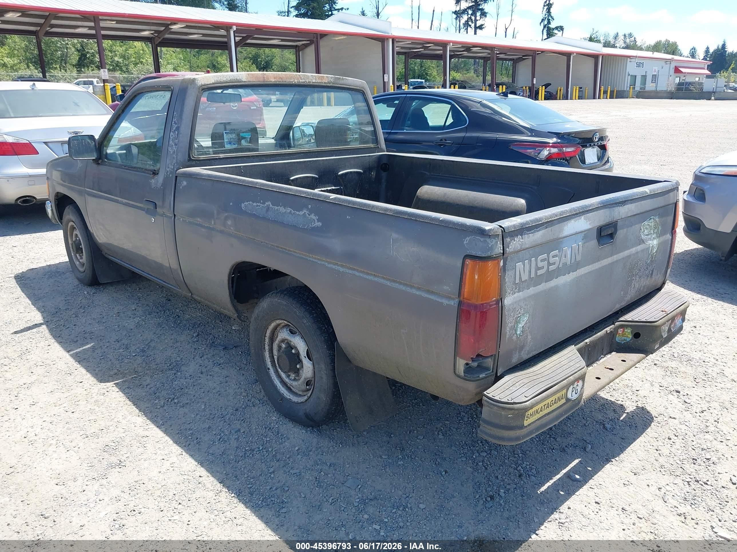 1990 Nissan D21 Short Bed Gray vin: 1N6SD11S2LC424931