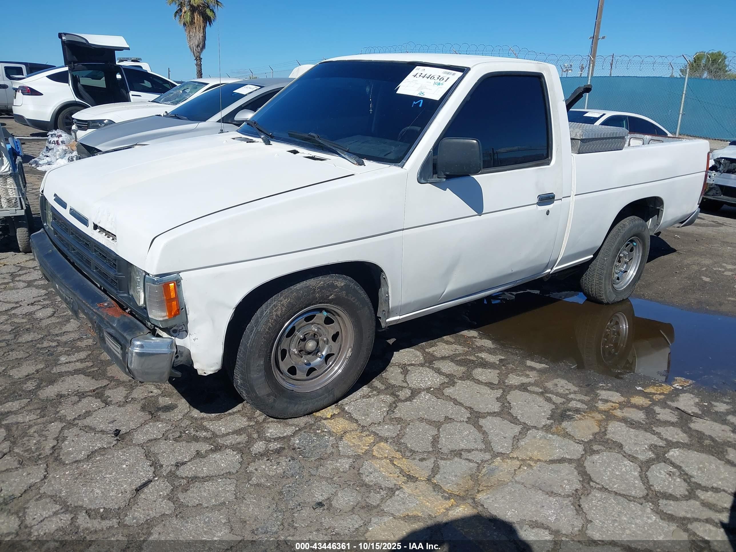 1991 Nissan Truck Short Wheelbase White vin: 1N6SD11S2MC357104